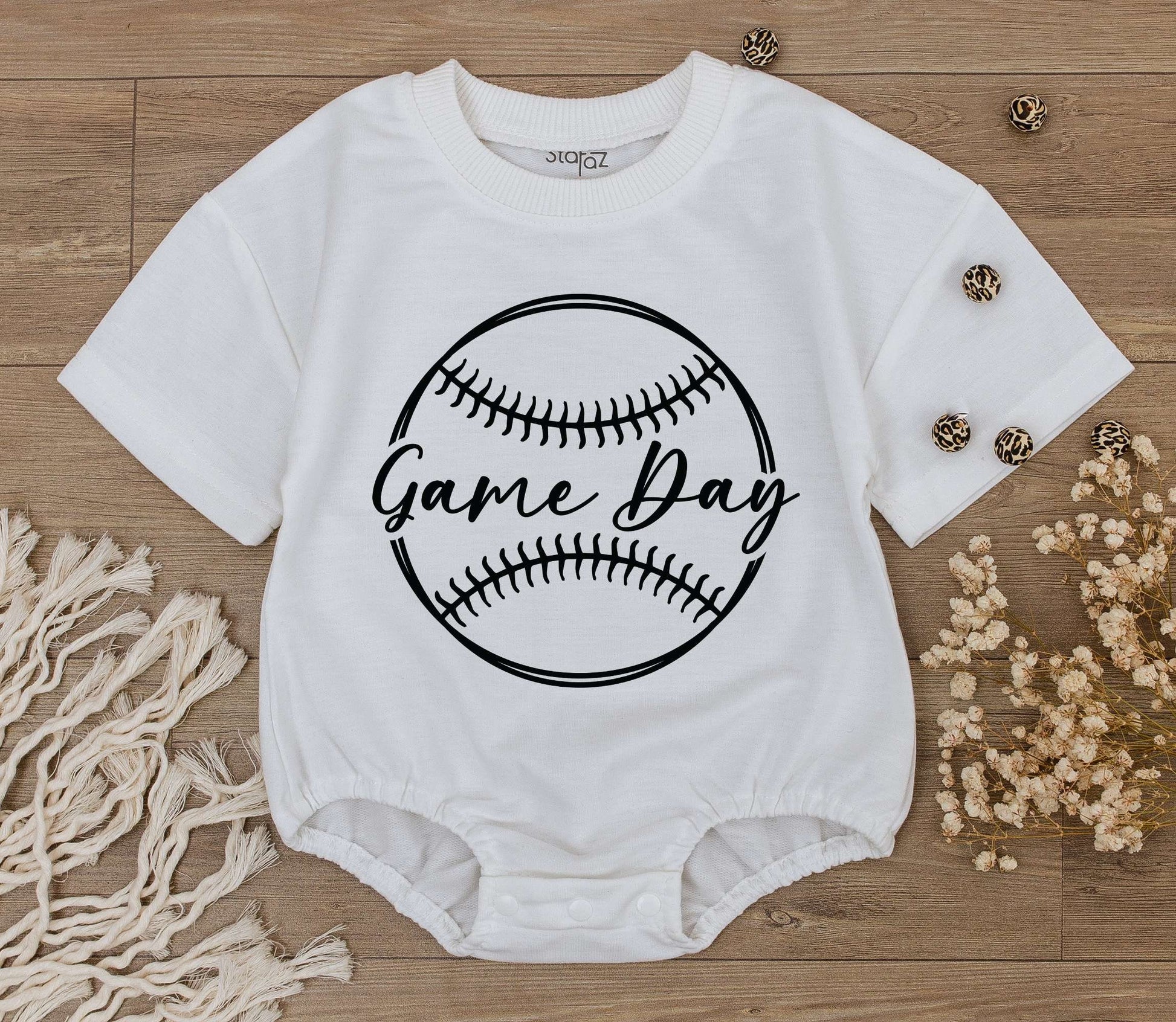 Adorable Retro Baseball Game Day Romper Bubble Romper for Baby Boy Girl Short Sleeve Summer Infant Bodysuit Outfit Baby Shower Gift Idea