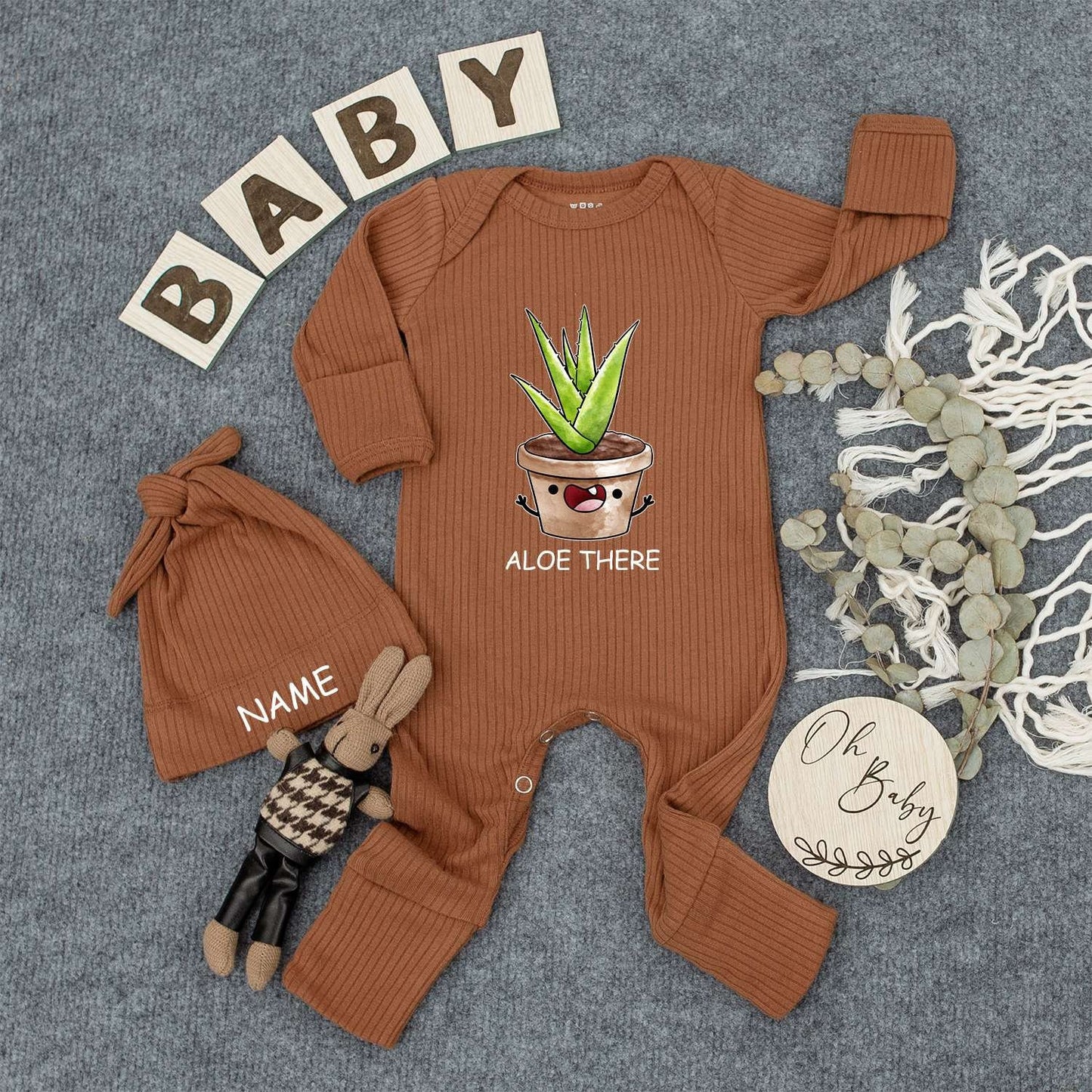 Personalized Aloe There Baby Bodysuit and Hat Set with Cute Smiling Potted Plant Custom Name Newborn Coming Home Outfit New Mom Gift