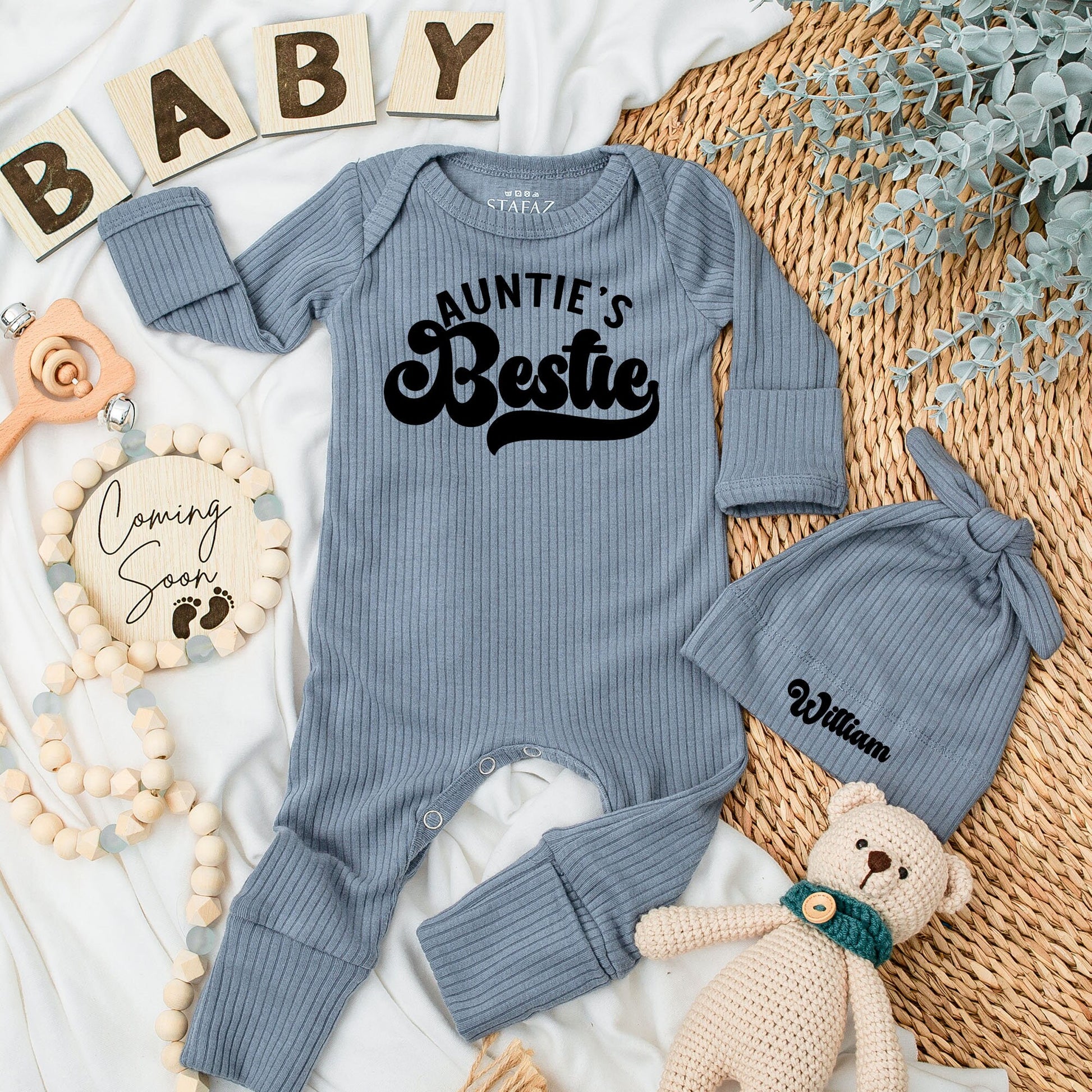 Personalized Auntie's Bestie Retro Baby Bodysuit Hat Set William Newborn Gift Shower Coming Home Long Sleeve Outfit