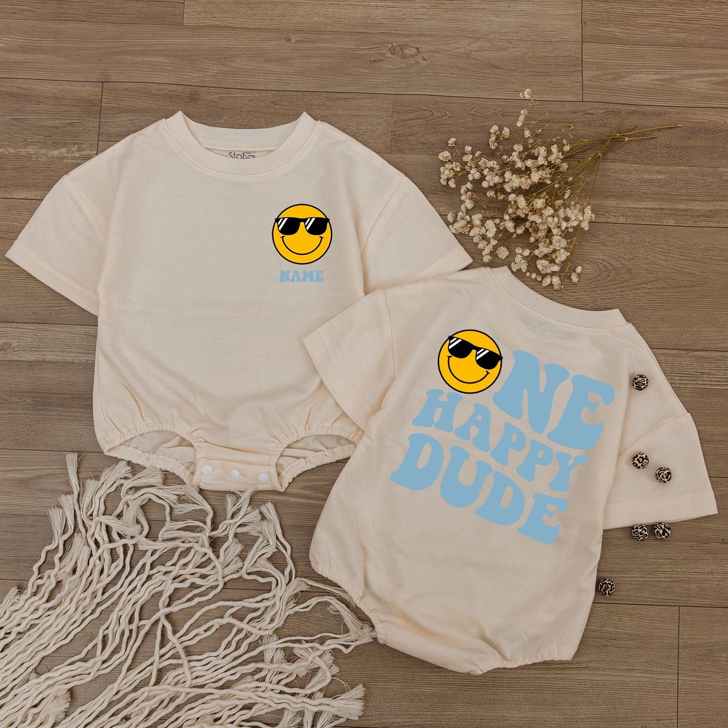 Custom One Happy Dude 1st Birthday Bodysuit Smiley Face Outfit Groovy Yellow Sunglasses Design Baby Infant Party Gift Soft Cotton Apparel
