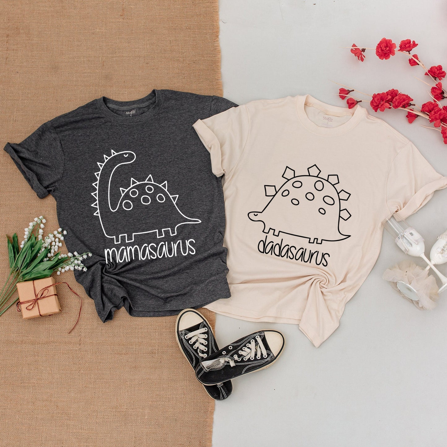 Matching Dinosaur Family Birthday Shirts with Mamasaurus Dadasaurus Oneasaurus 1st Birthday Outfit for Baby Boy and Girls Fun Cartoon Outline Design