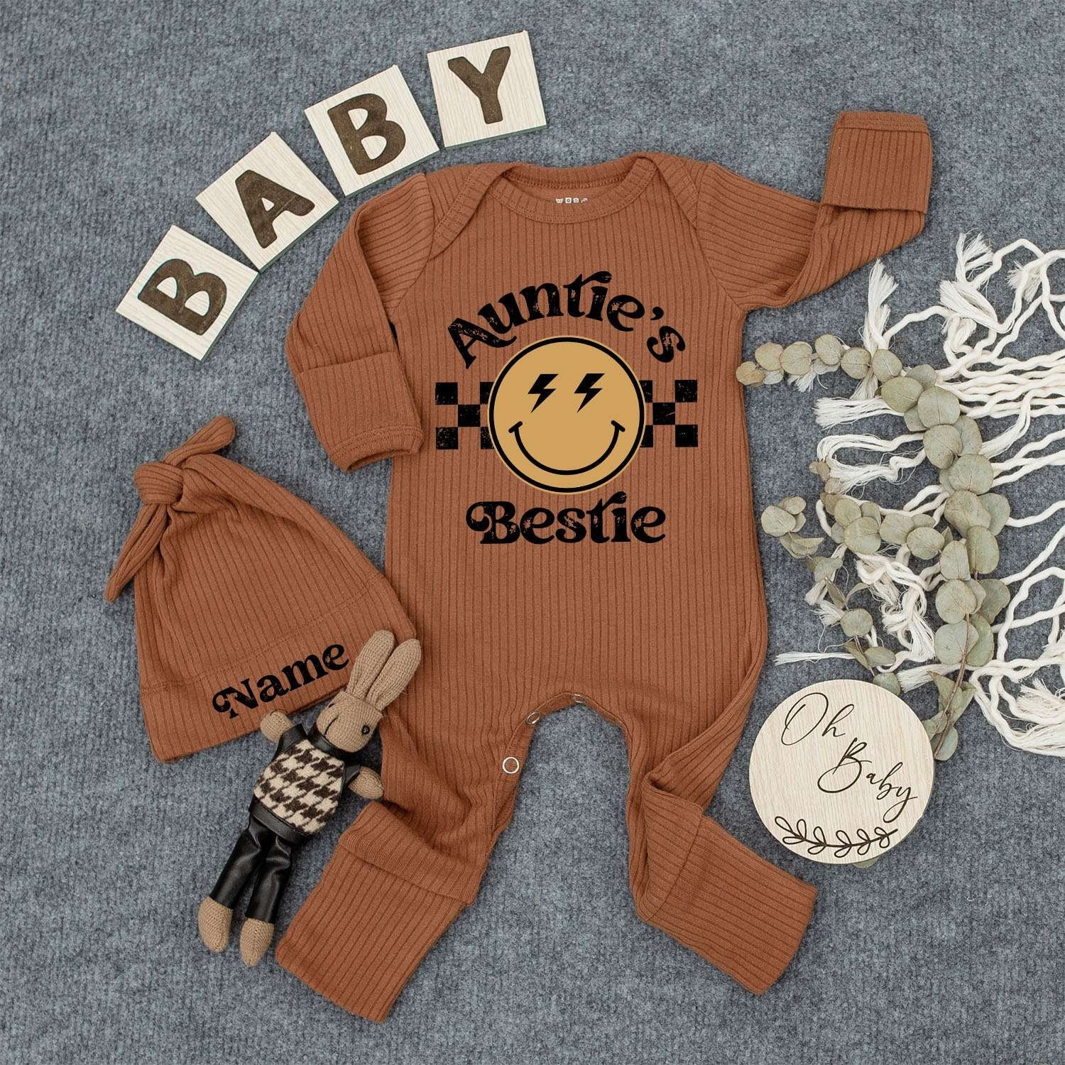 Personalized Auntie's Bestie Baby Romper and Hat Set featuring Smiley Face Lightning Bolts Checkered Pattern Newborn Outfit Gift for Boy Girl