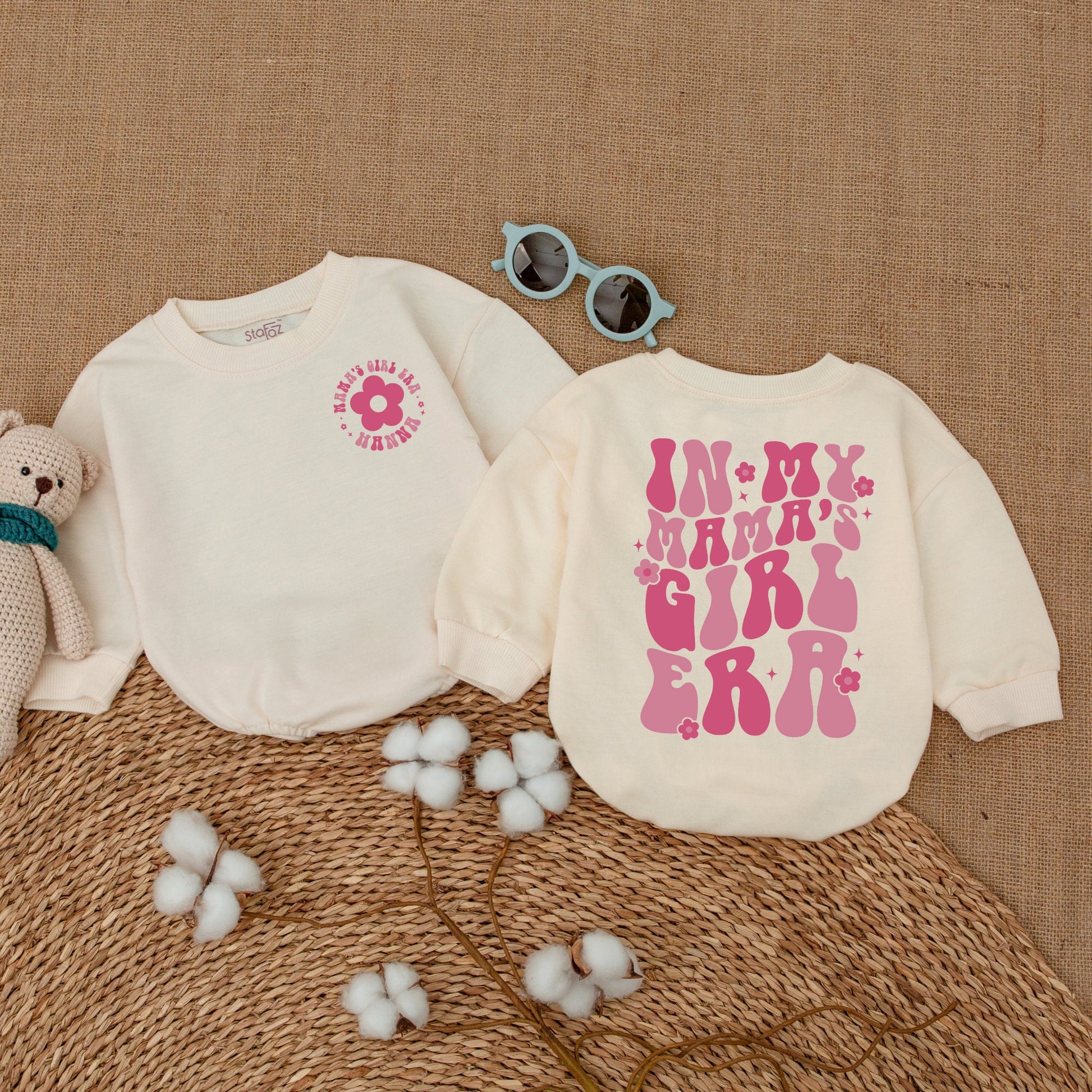 Personalized Mama's Girl Era Romper Daisy Pink Retro Baby Girl Bodysuit Playful Smash Cake Outfit Mama's Bestie Shower Gift