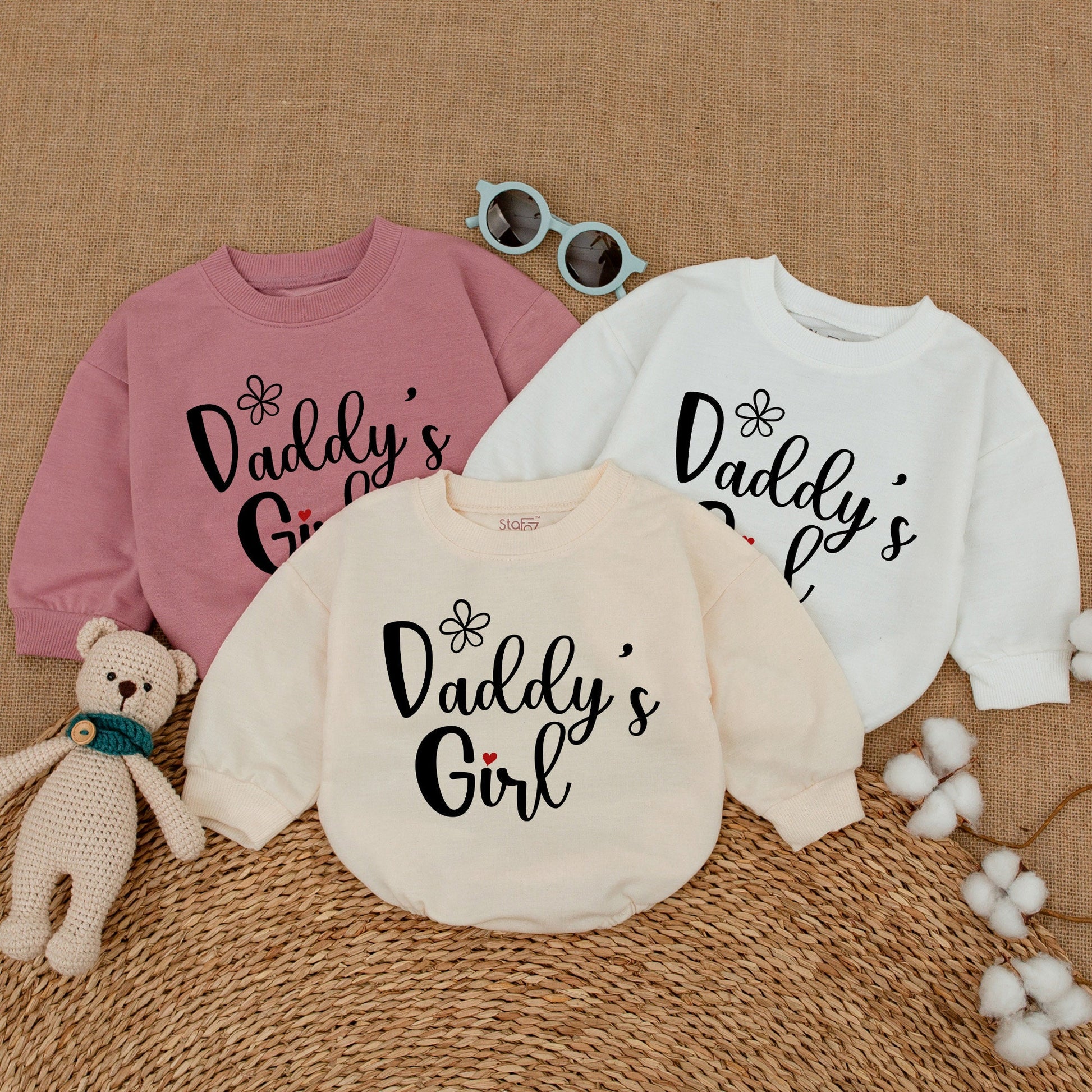 Daddy's Girl Baby Romper Bodysuit Father's Day Outfit Newborn Girl Shower Gift Sweet Design Black Cursive Flower Red Heart Dot