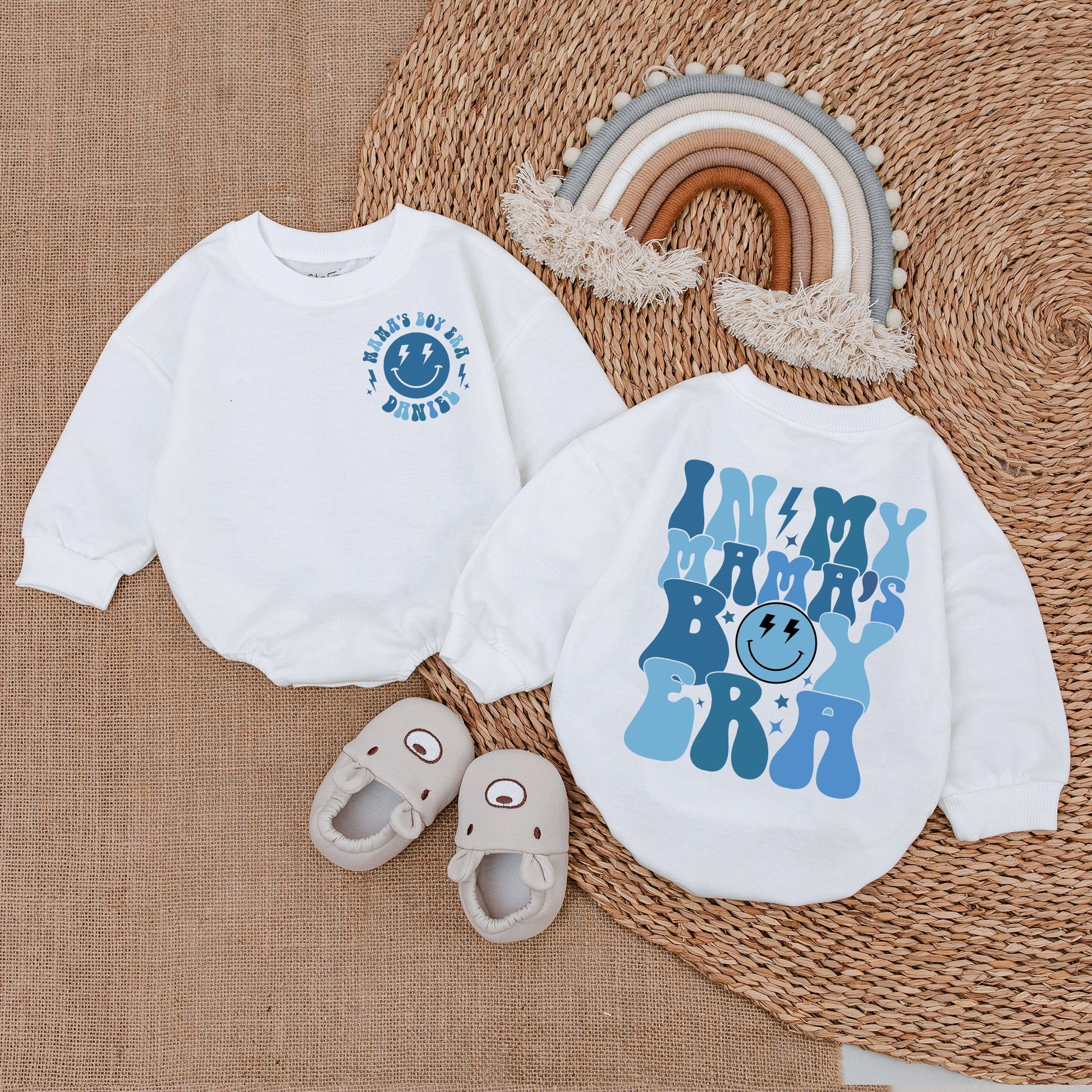 Custom Mama's Boy Era Baby Romper Retro Blue Star Smiley Design Personalized Boy Bodysuit Outfit Newborn Coming Home Gift Baby Shower