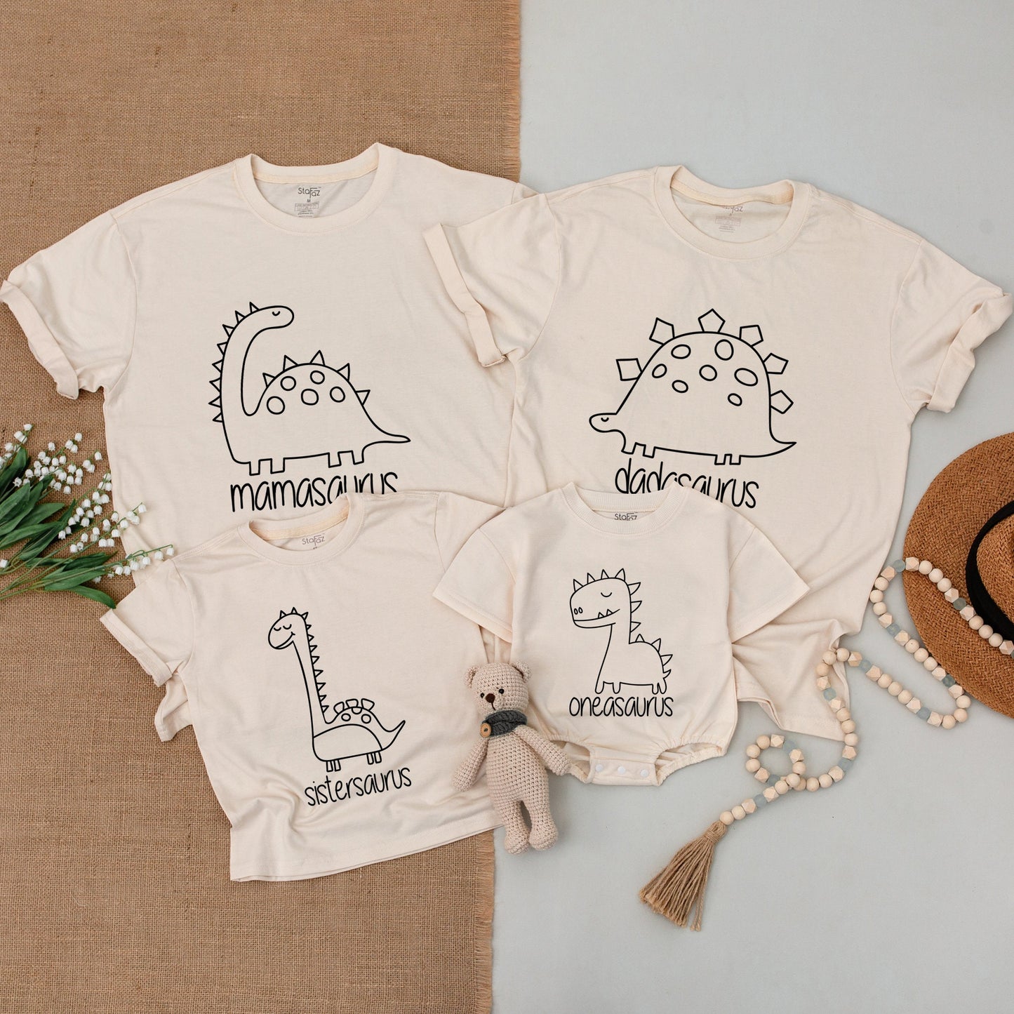Matching Dinosaur Family Birthday Shirts with Mamasaurus Dadasaurus Oneasaurus 1st Birthday Outfit for Baby Boy and Girls Fun Cartoon Outline Design