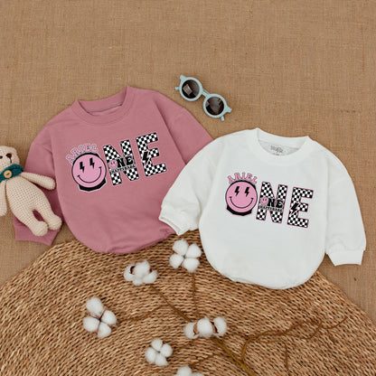 Personalized One Happy Babe Retro Smiley Face Birthday Outfit Baby Girl One Cool Dude Bodysuit Cake Smash Cheerful Bubble Letter Design