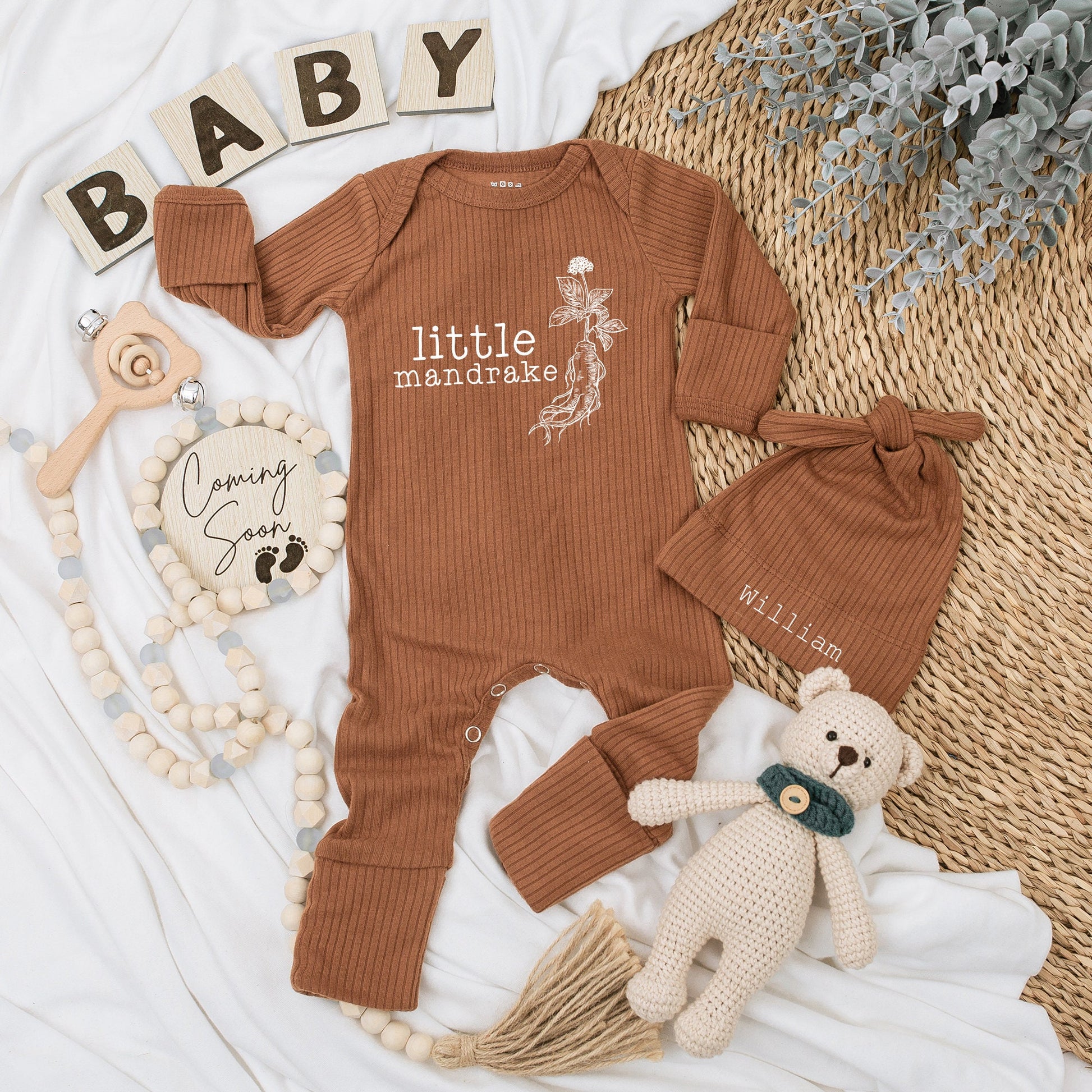 Little Mandrake Personalized Baby Bodysuit and Hat Set William Beanie Magical Wizard Newborn Outfit Unisex Welcome Home Gift Minimalist Plant