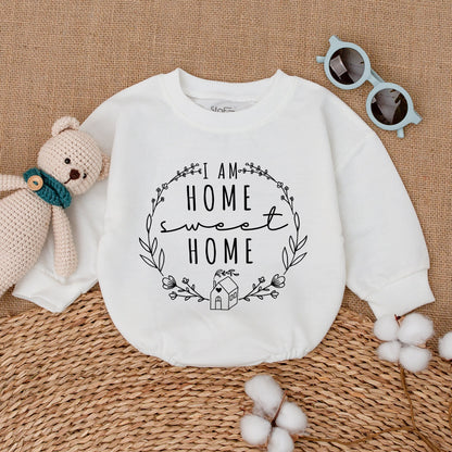I Am Home Sweet Home Wreath Design Baby Romper Minimalist Bubble Bodysuit Cute House Artwork New Baby Gift Pregnancy Announcement Outfit