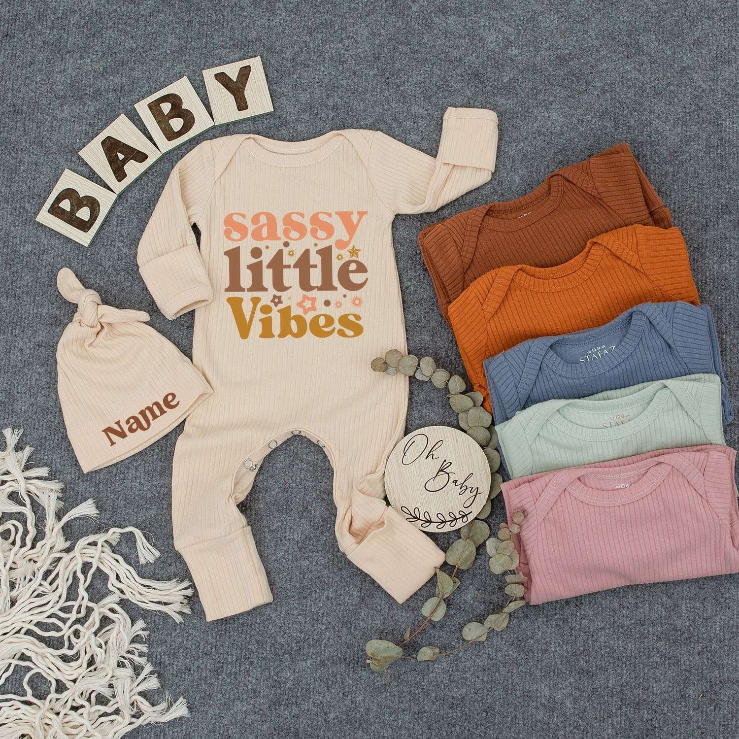 Sassy Little Vibes Baby Bodysuit Hat Set Personalized Retro Style Newborn Outfit Funny Infant Sleepsuit Brown Reddish Gold Star Dot