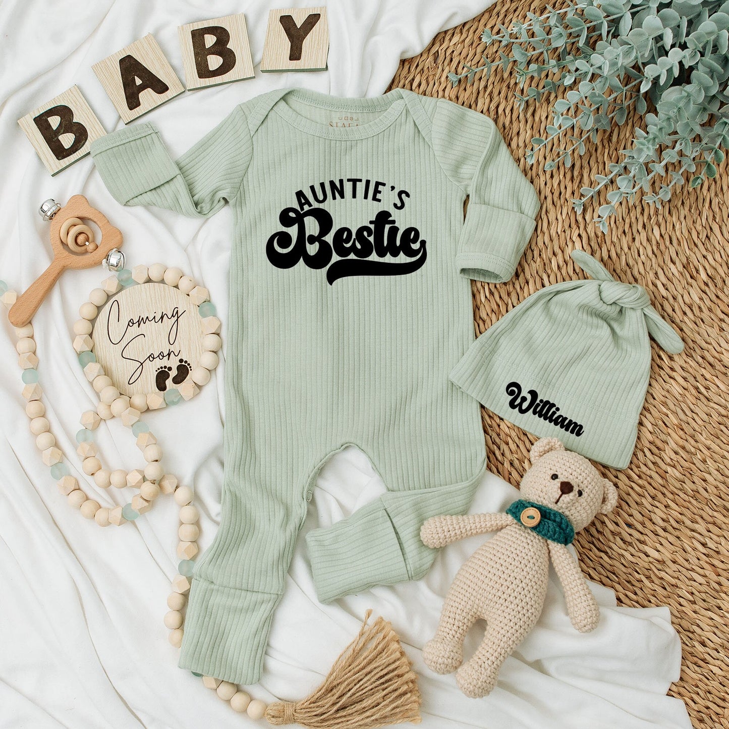 Personalized Auntie's Bestie Retro Baby Bodysuit Hat Set William Newborn Gift Shower Coming Home Long Sleeve Outfit