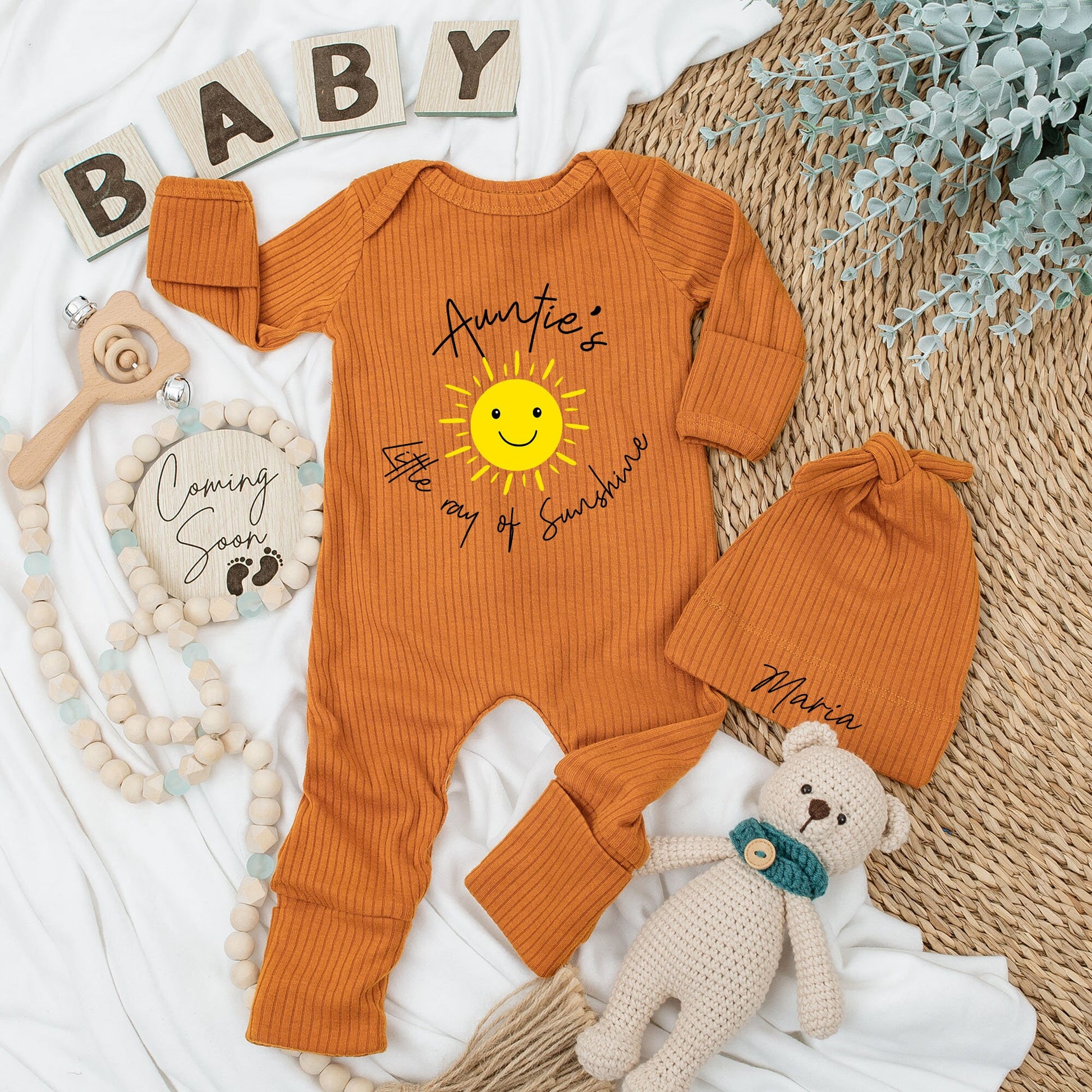 Personalized Auntie's Little Ray of Sunshine Baby Bodysuit and Hat Set with Maria Name Cute Yellow Sun Newborn Coming Home Outfit Gift