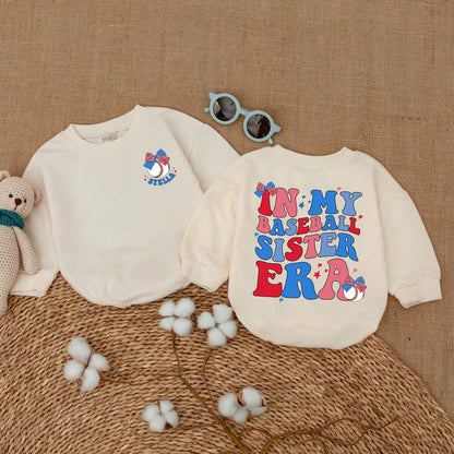 Personalized In My Baseball Sister Era Baby Romper Name Little Girl Bodysuit Red Blue Pink Retro Baseball Stars Design Comfortable Soft Cotton Baby Shower Gift