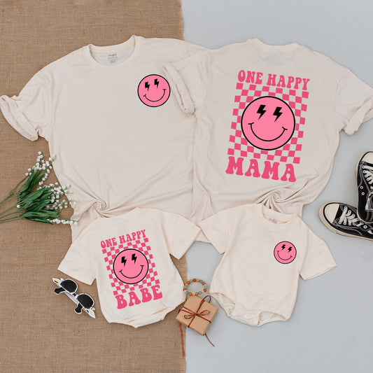Pink Smiley Face One Happy Babe 1st Birthday Shirts Matching Family Outfits Retro Checkered Mommy and Me Baby Bodysuits Toddler Tees
