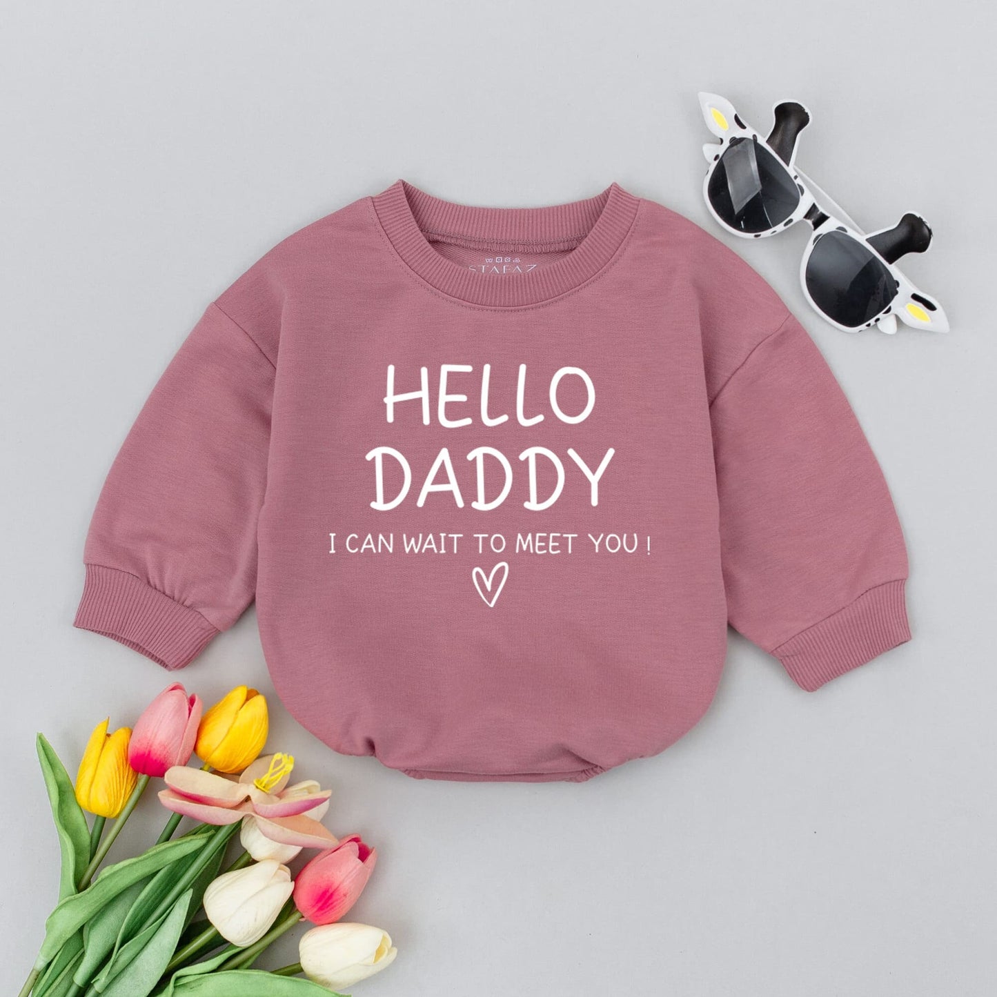 Hello Daddy I can't wait to meet you Baby Romper Funny Bodysuit Pregnancy Announcement Reveal Gift Father's Day Shower Outfit Comfortable Cotton