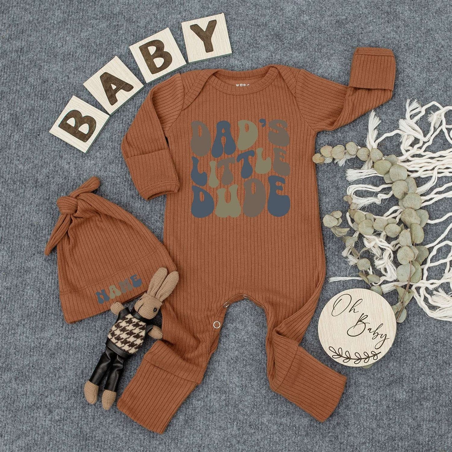 Dad's Little Dude Baby Bodysuit and Hat Set Retro Groovy Font Vintage Style New Baby Shower Gift Going Home Outfit Father's Day Keepsake