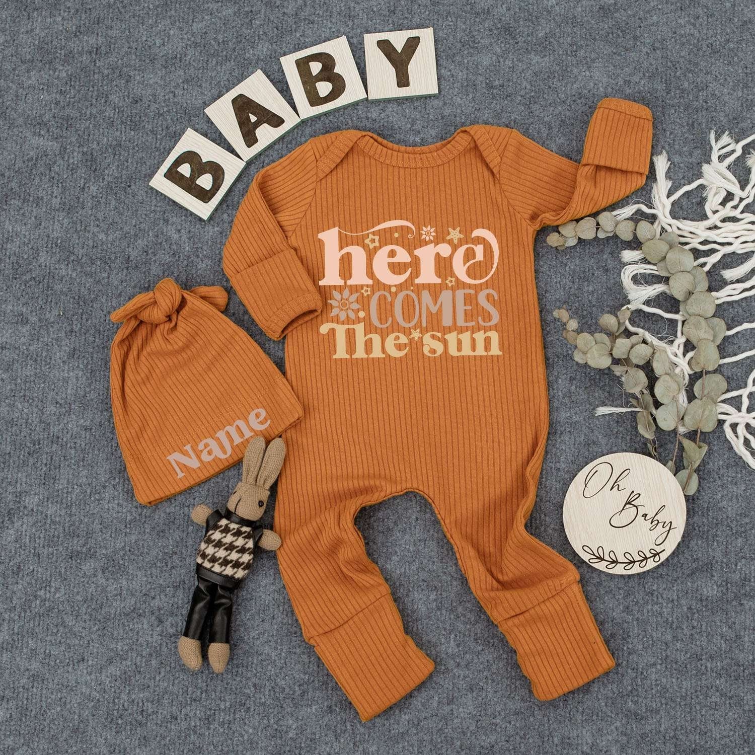 Here Comes The Sun Retro Baby Bodysuit and Hat Set Newborn Infant Outfit Playful 70s Orange Tan Sunburst Floral Graphics New Mom Gift Funny Romper