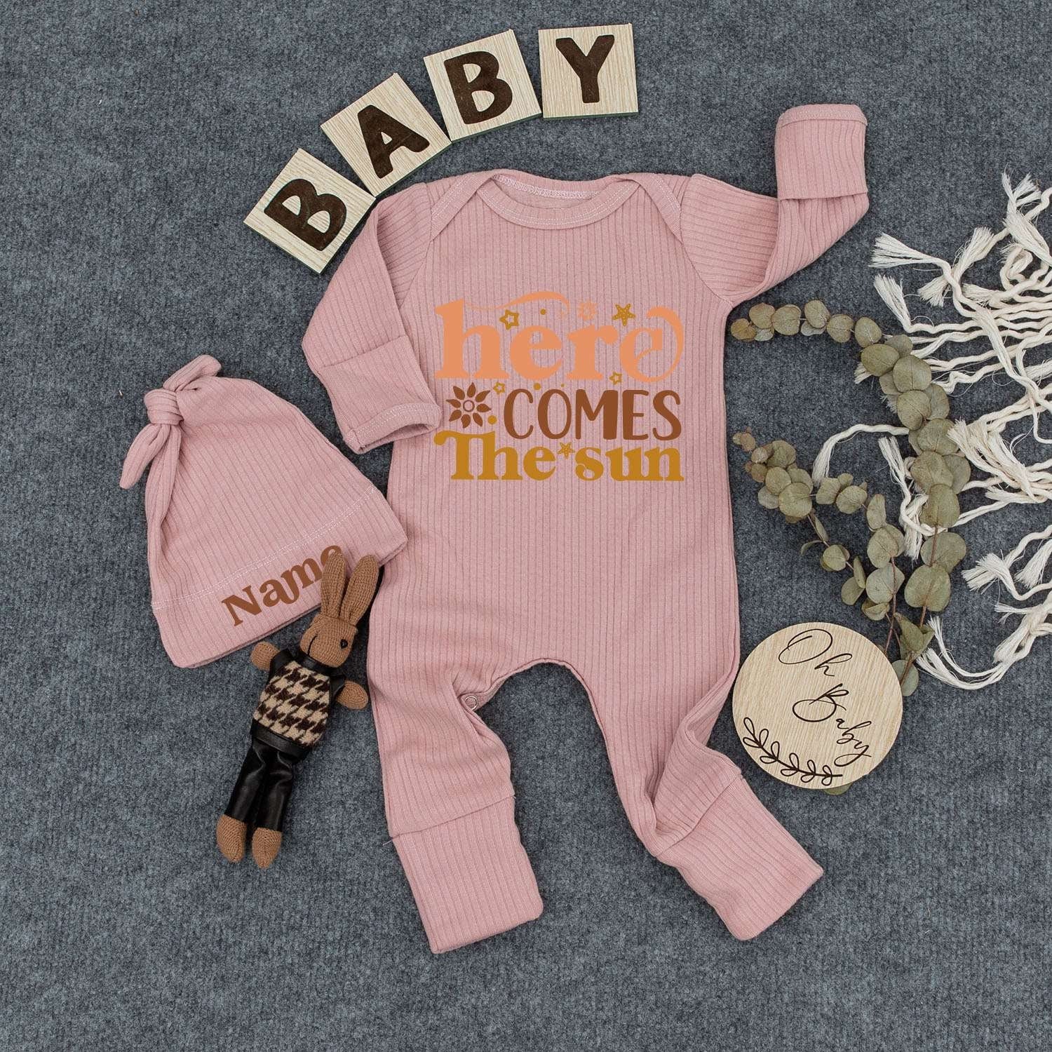 Here Comes The Sun Retro Baby Bodysuit and Hat Set Newborn Infant Outfit Playful 70s Orange Tan Sunburst Floral Graphics New Mom Gift Funny Romper