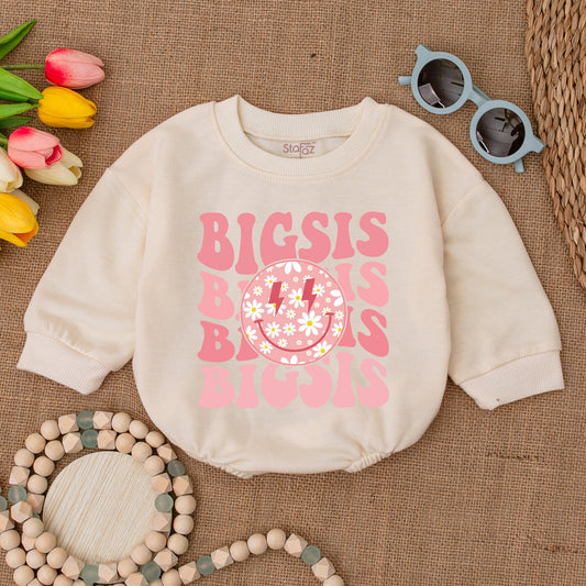 Big Sister Daisy Smile Face Baby Bubble Romper Pink Retro Wavy 'BIG SIS' Design with Red Lightning Bolts Soft Cotton Bodysuit Pregnancy Announcement New Baby Gift