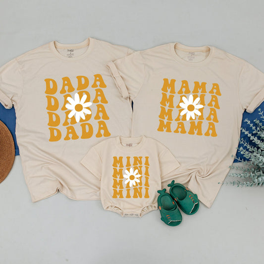Mama Mini Daisy Matching Shirts Retro Golden Yellow 70s Floral Mom Daughter Baby Outfit Set Comfortable Soft Cotton