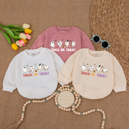 Retro Ghost Trick or Treat Baby Romper Bodysuit with Flying Bats and Stars, Fall Halloween Bubble Sweatshirt Outfit for Infant Girl Boy Shower Gift