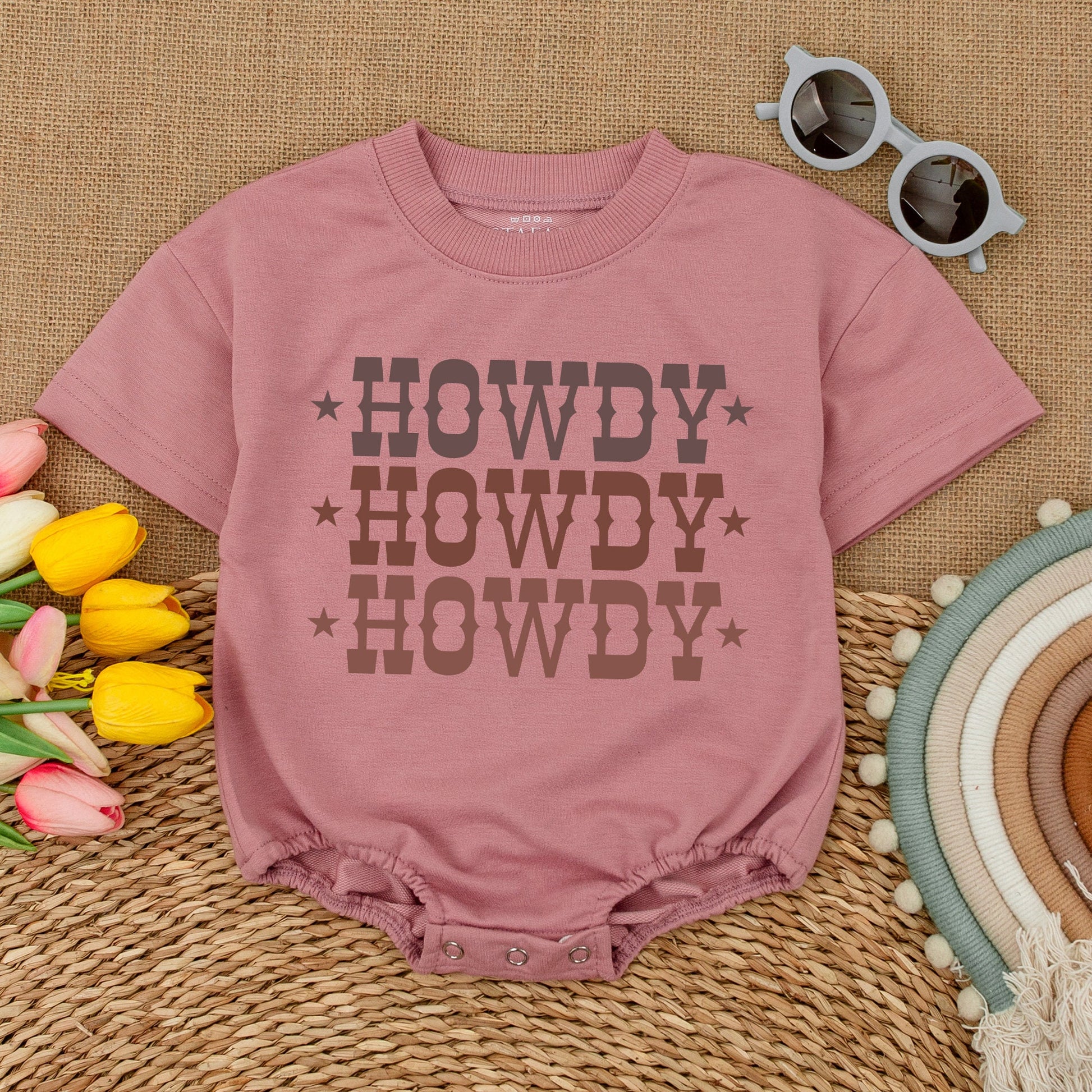 Howdy Bubble Romper Retro Cowboy Bodysuit Baby Girl Western Clothes Newborn Gift Gender Neutral Boho Country Baby Shower Announcement