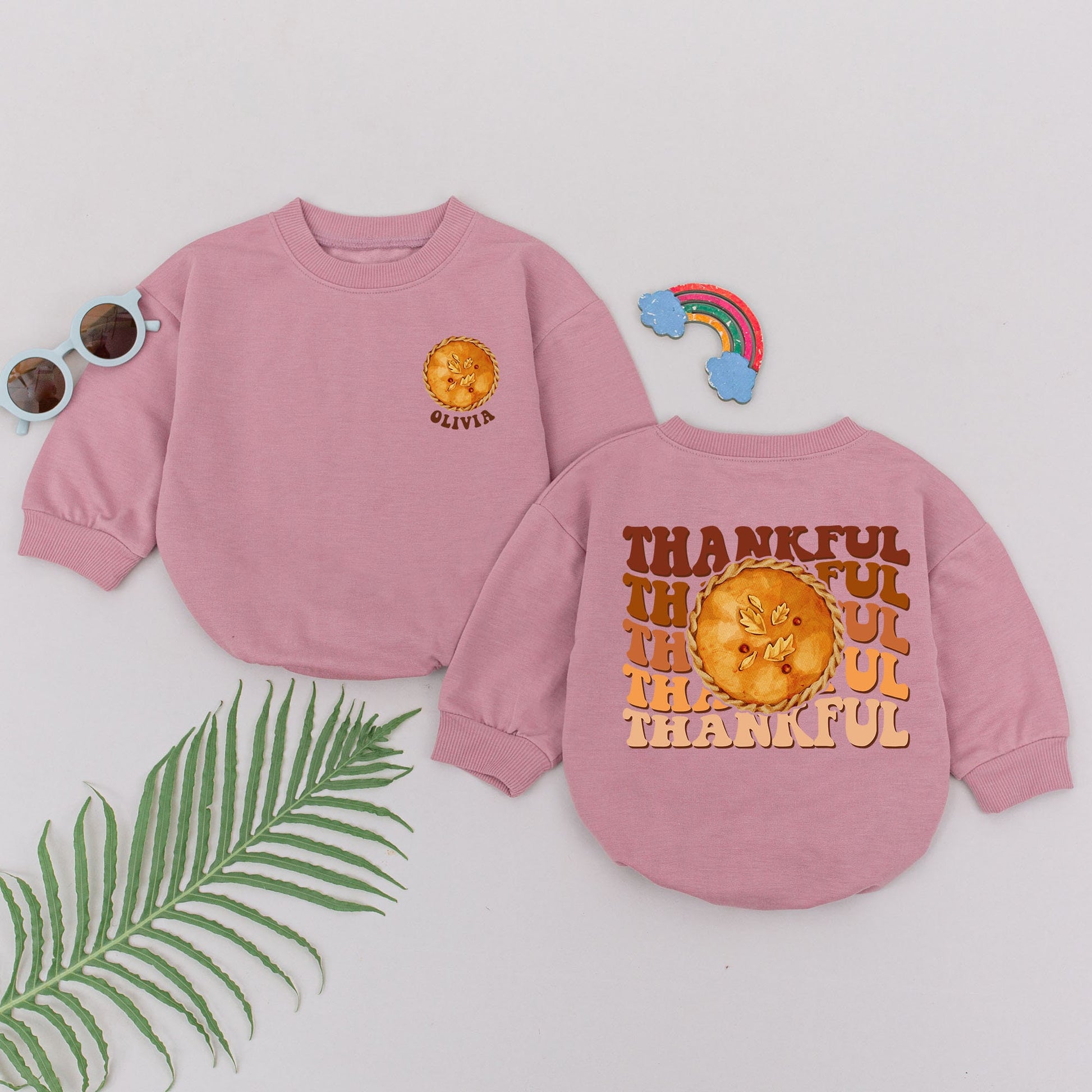 Personalized Pumpkin Pie Baby Romper with Autumn Leaves Thankful Fall Thanksgiving Bodysuit Girls Newborn Cute Retro Design Baby Shower Gift