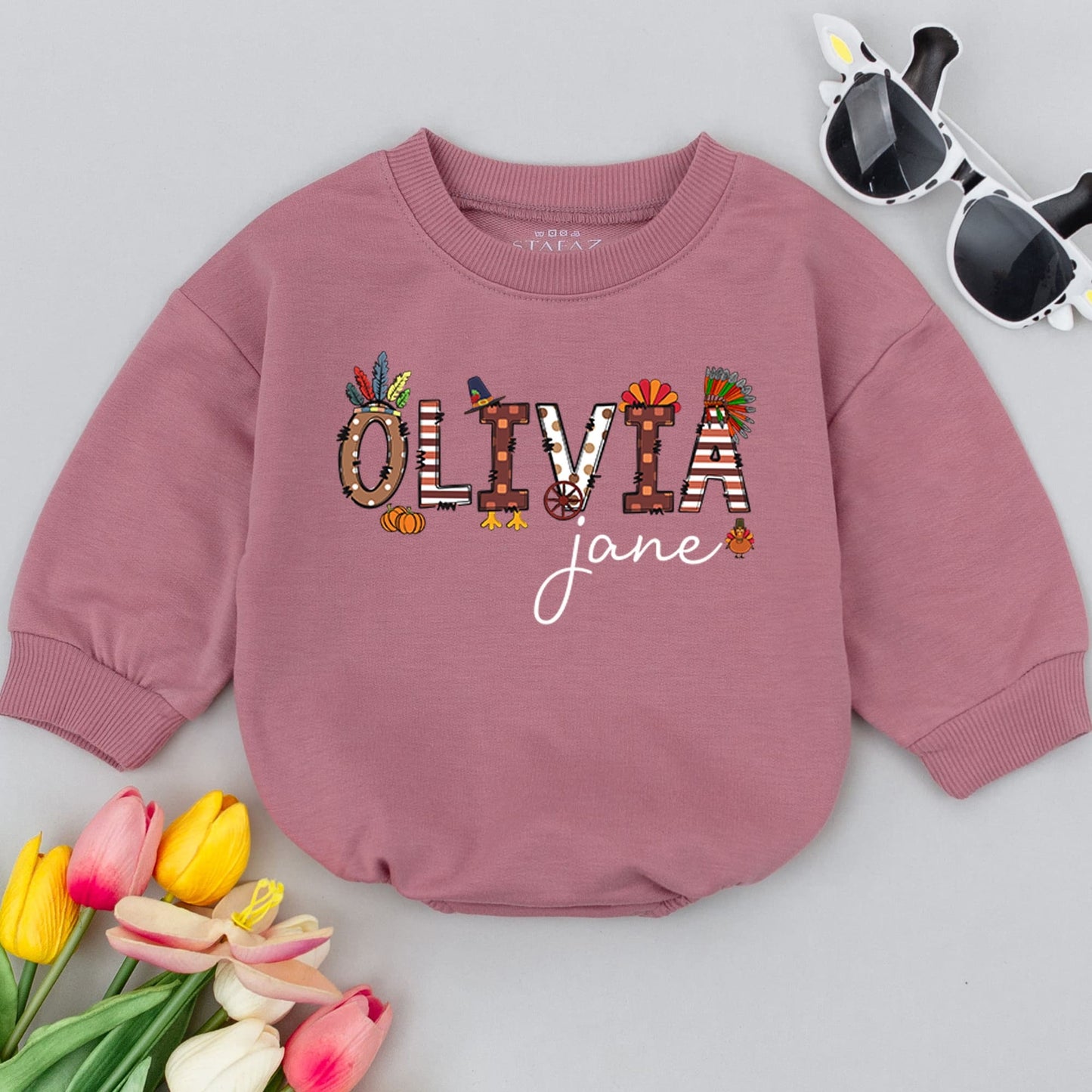 Personalized Thanksgiving Name Romper, Thankful Baby Outfit, Fall Baby Clothes, Newborn Bodysuit, Cute Infant Thanksgiving Outfit, Trendy Fall Romper