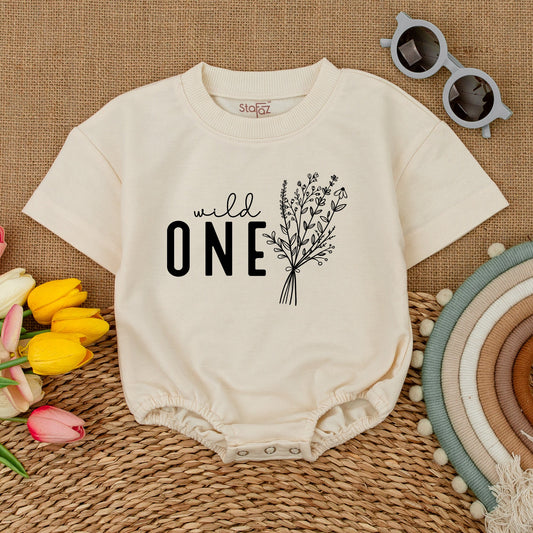 Wild One Birthday Romper Baby Girl, Wildflower Cake Smash Outfit, Daisy Newborn Bubble Romper, Short Sleeve, Boho First Birthday Outfit Clothes Gift