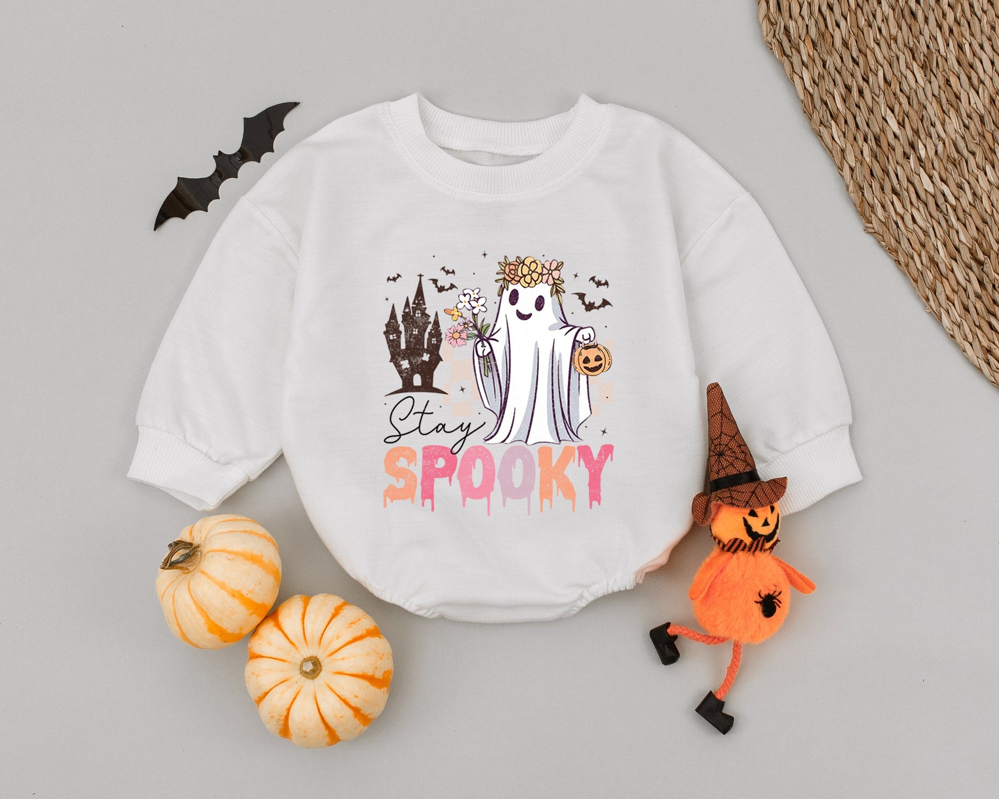 Groovy Ghost Bubble Romper: Retro Halloween Baby Outfit & Gift