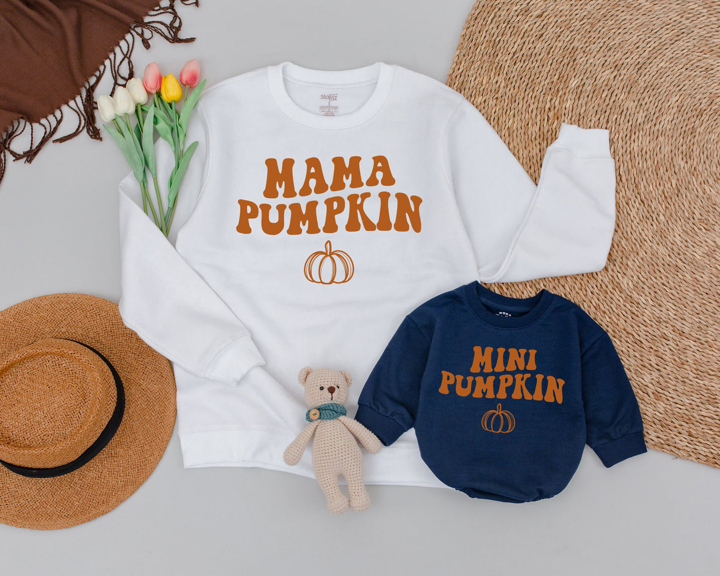 Matching Mommy & Me Pumpkin Sweatshirts: Retro Fall Family Outfits