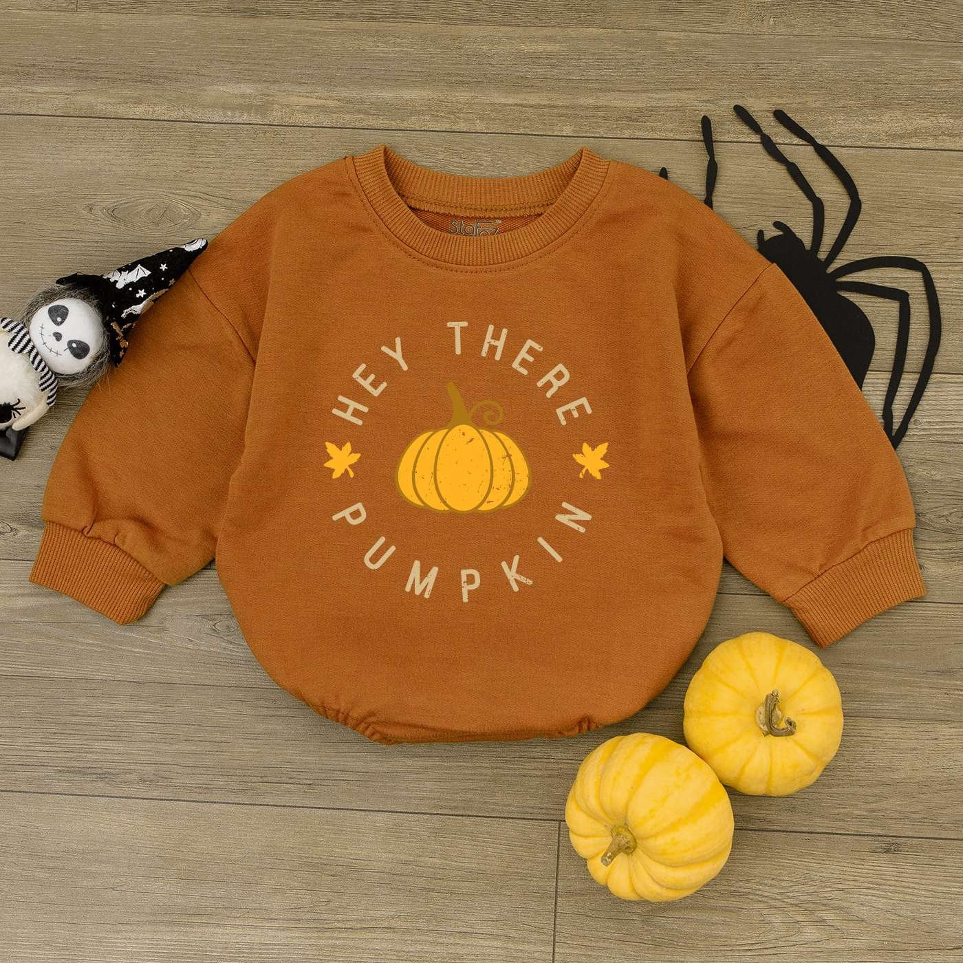 Fall in Love Baby Romper: Pumpkin Outfit for Newborn's First Thanksgiving