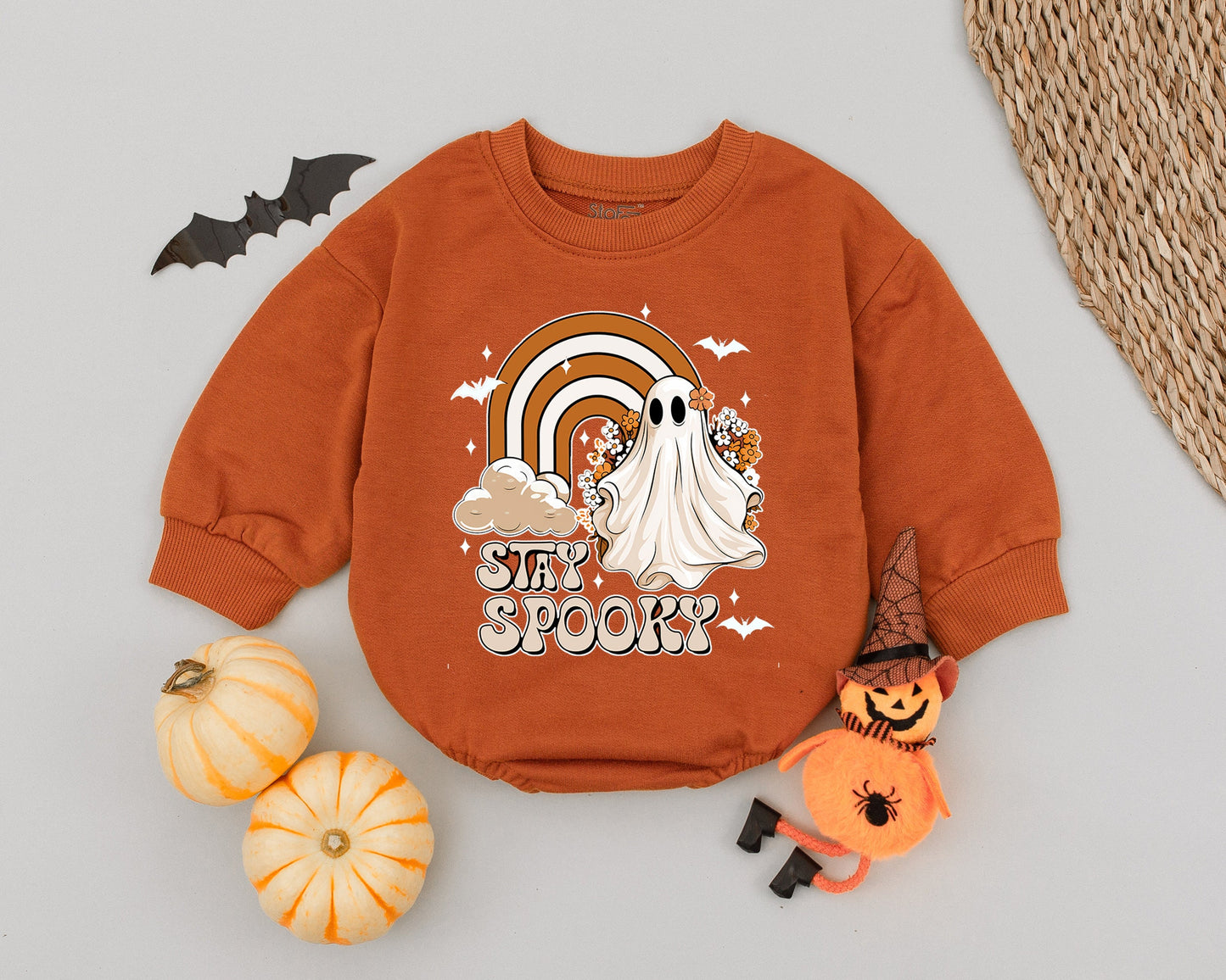 Retro Ghost Baby Romper: Spooky Vintage Halloween Outfit