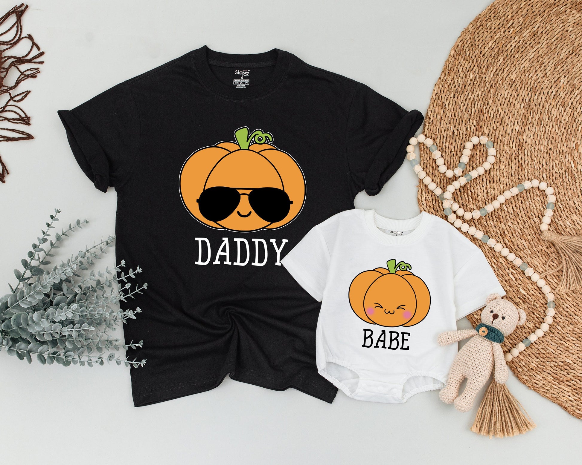 Matching Retro Pumpkin Family Tees: Cute Halloween & Fall Outfits