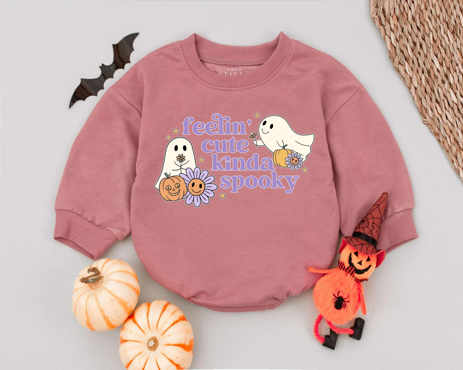 Adorable Retro Halloween Romper for Babies – Cute First Outfit