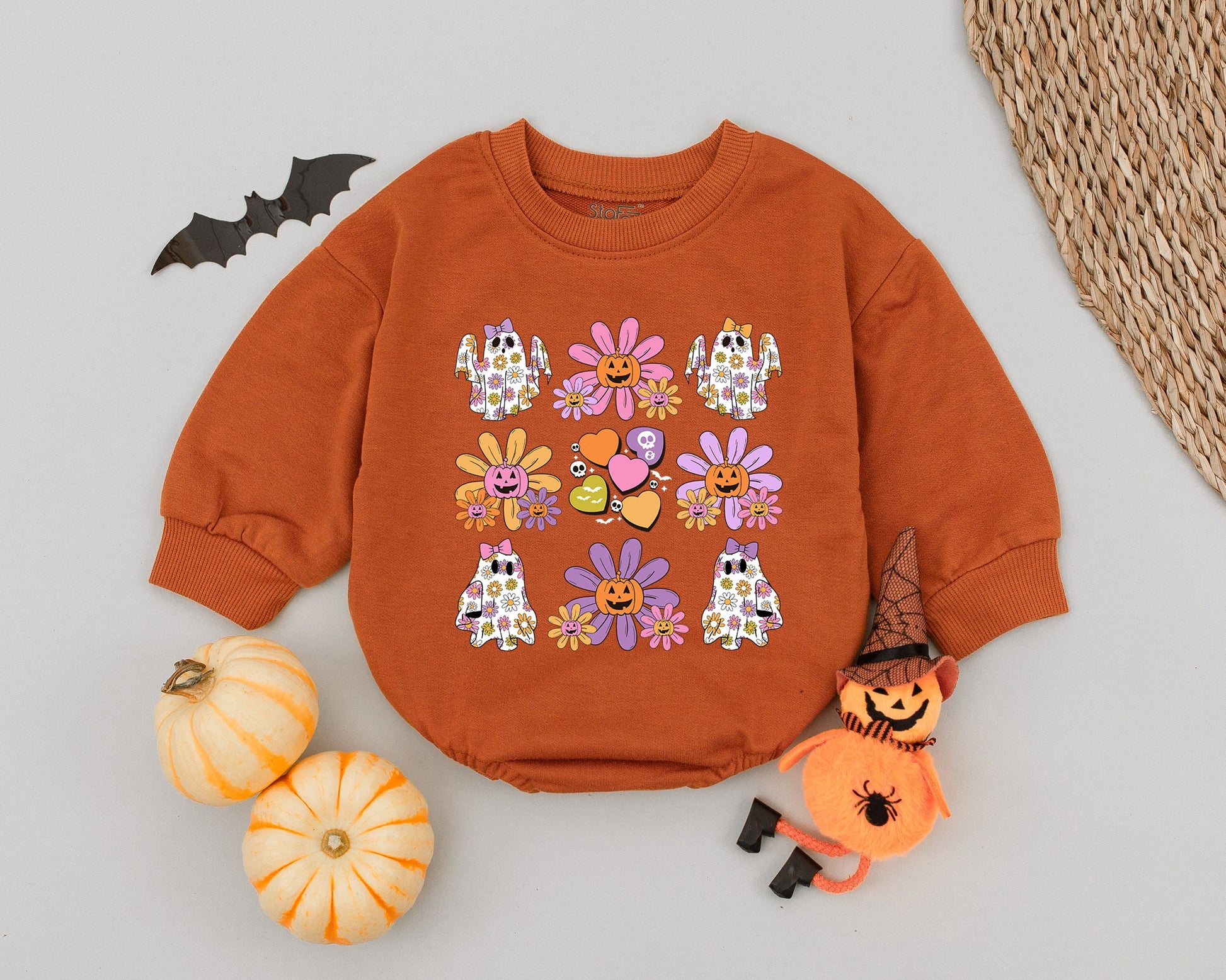 Groovy Ghost Halloween Romper, Little Pumpkin Outfit, Retro Floral Spooky Bodysuit, Cute Fall Baby Girl Clothes, First Halloween Costume 139