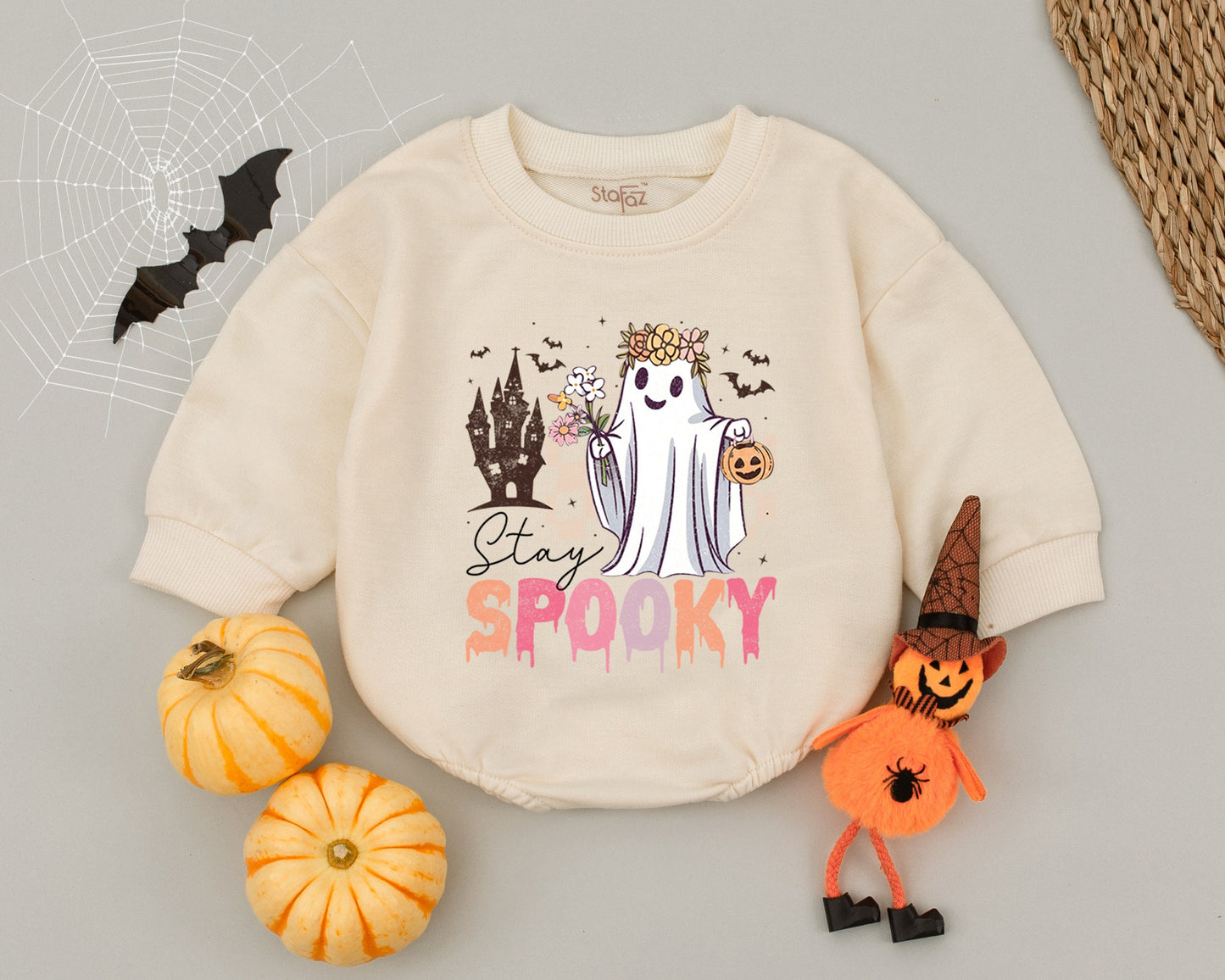 Groovy Ghost Bubble Romper: Retro Halloween Baby Outfit & Gift