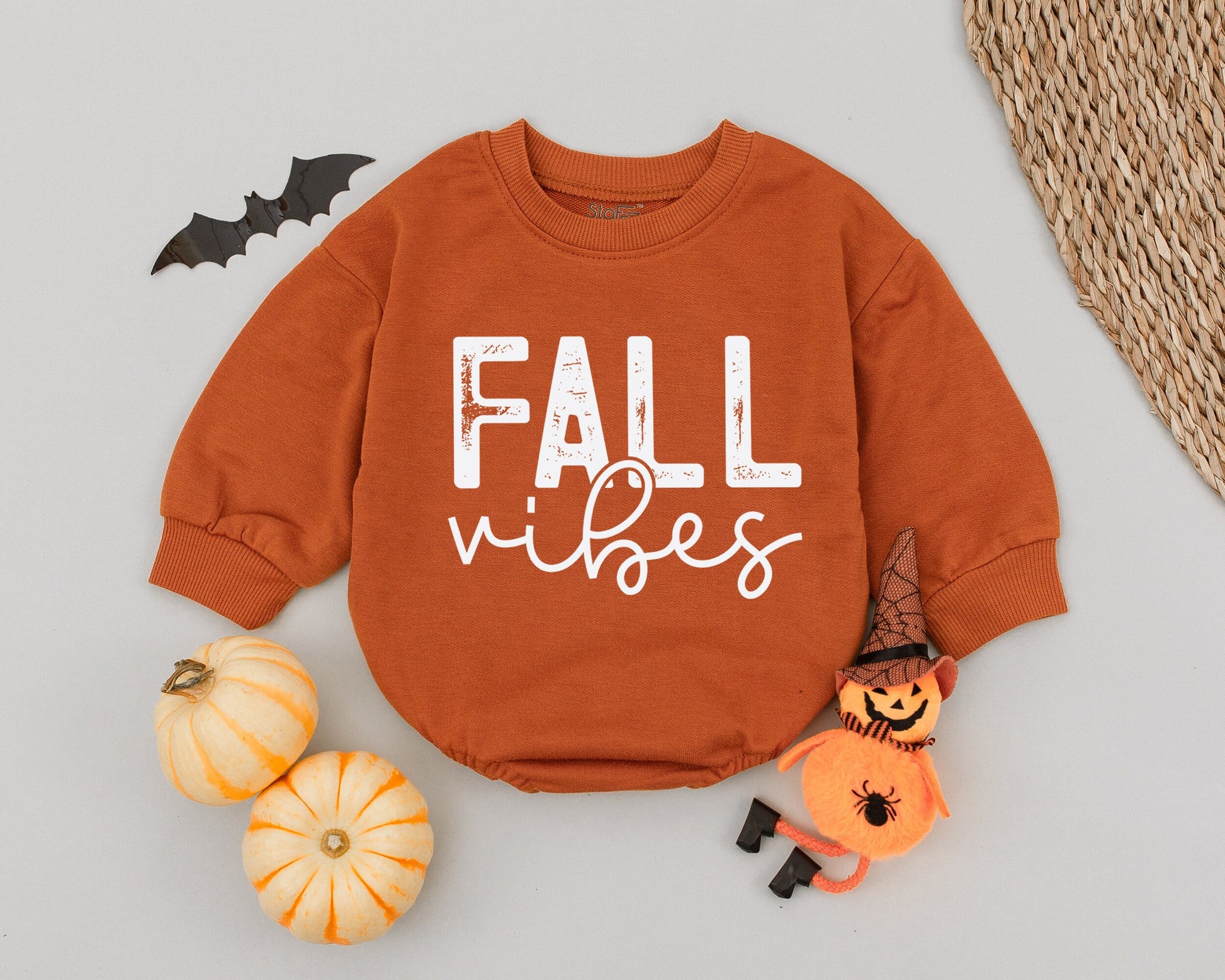 Retro Fall Vibes Baby Romper: Cozy Thanksgiving Outfit, Autumn Newborn Bodysuit, Vintage Toddler Sweatshirt Romper, Cute Fall Baby Clothes, Baby Shower Gift