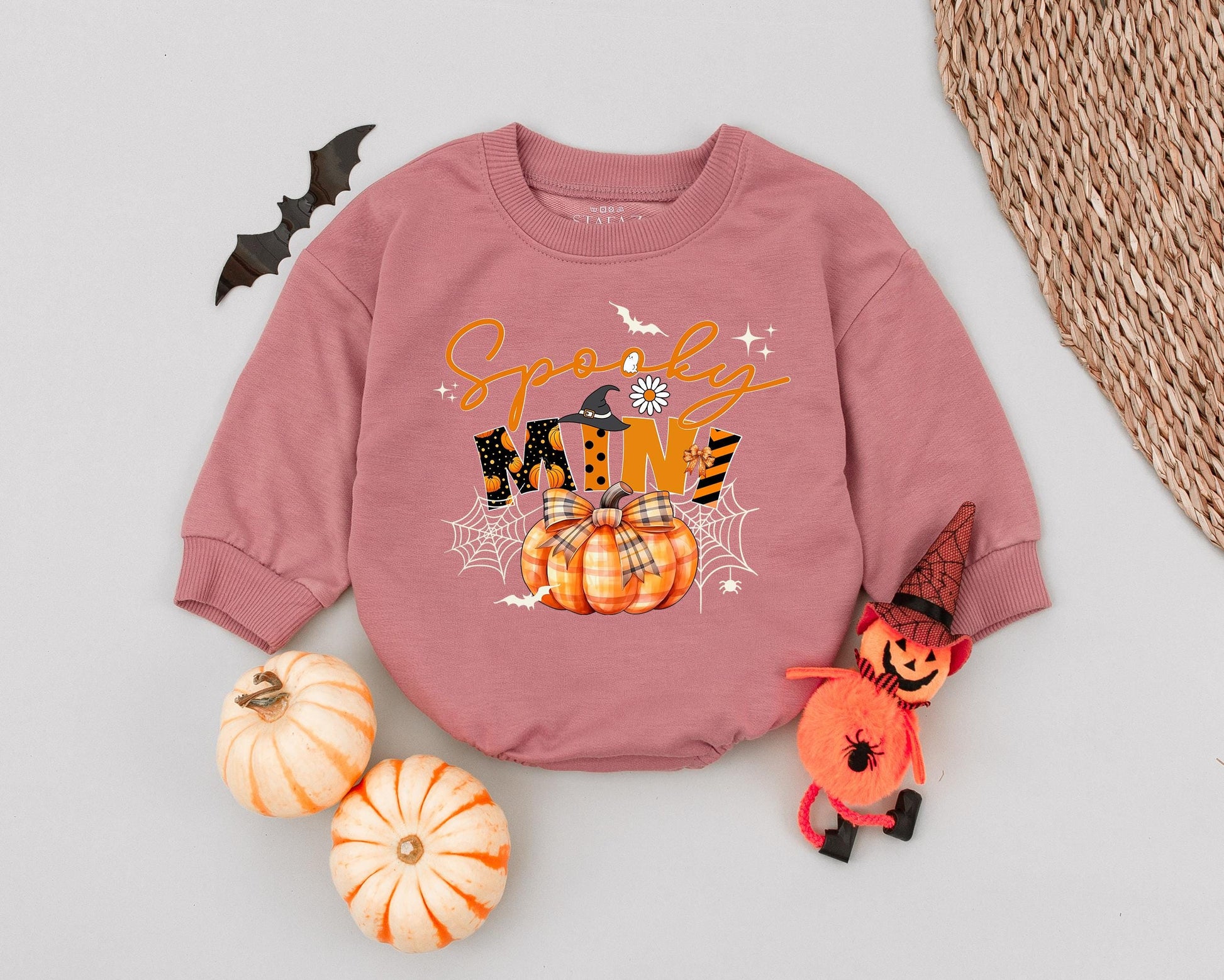 Retro Spooky Mama & Me Sweaters: Custom Halloween Family Outfit