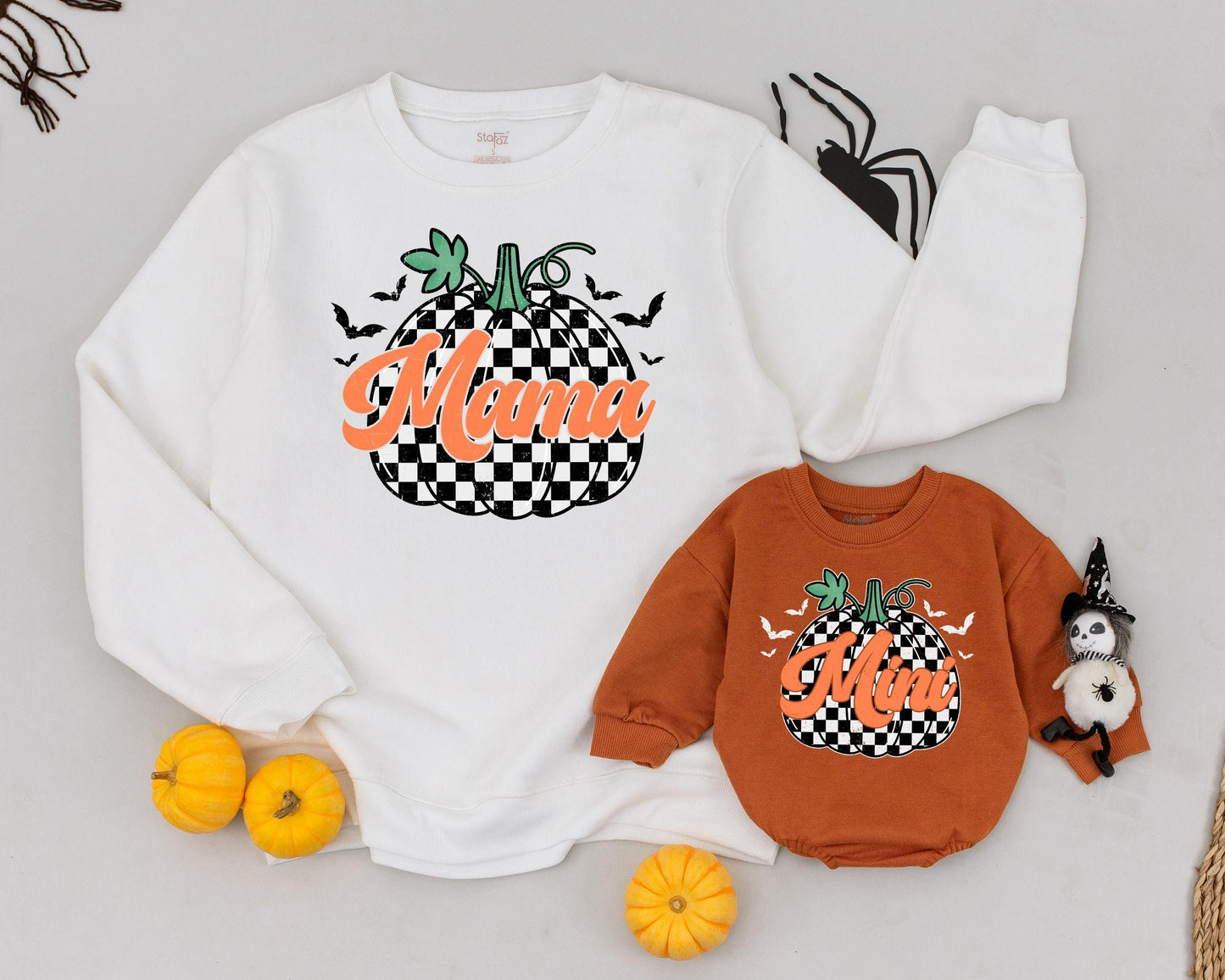 Matching Retro Halloween Sweatshirts for Mom and Child – Pumpkin Design