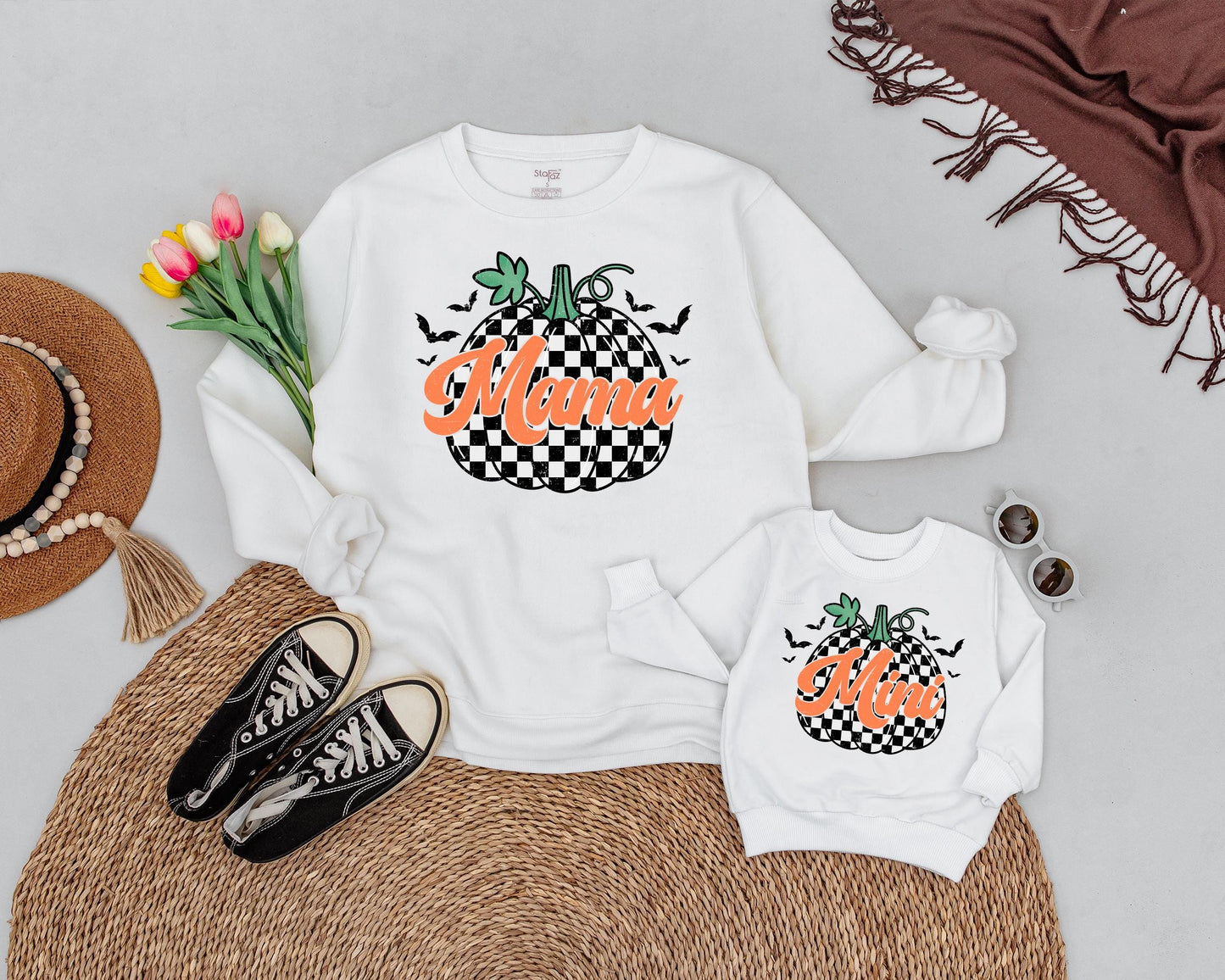 Matching Retro Halloween Sweatshirts for Mom and Child – Pumpkin Design