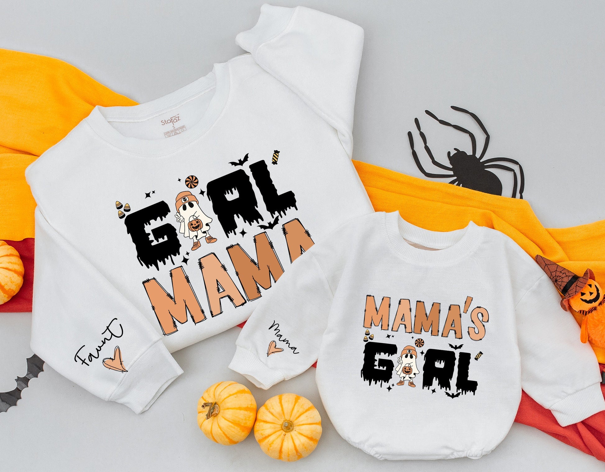 Cozy Girl Mama and Mama's Girl Matching Mommy and Me Retro Halloween Sweatshirts Vintage Ghost Family Costume Outfit