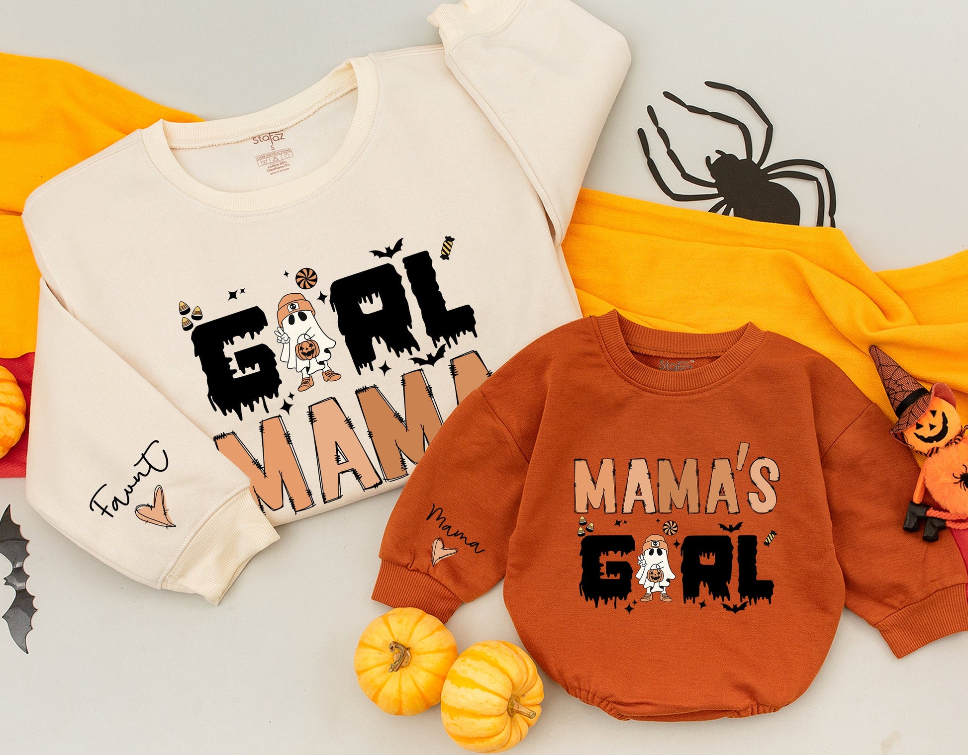 Cozy Girl Mama and Mama's Girl Matching Mommy and Me Retro Halloween Sweatshirts Vintage Ghost Family Costume Outfit