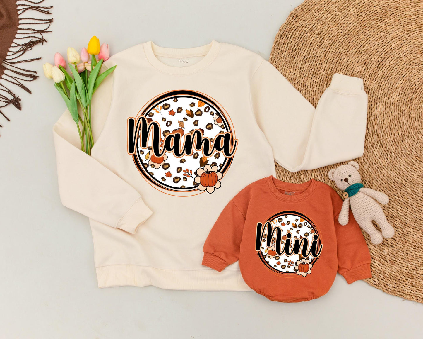 Retro Halloween: Pumpkin Mama & Mini Matching Family Sweatshirt Outfit