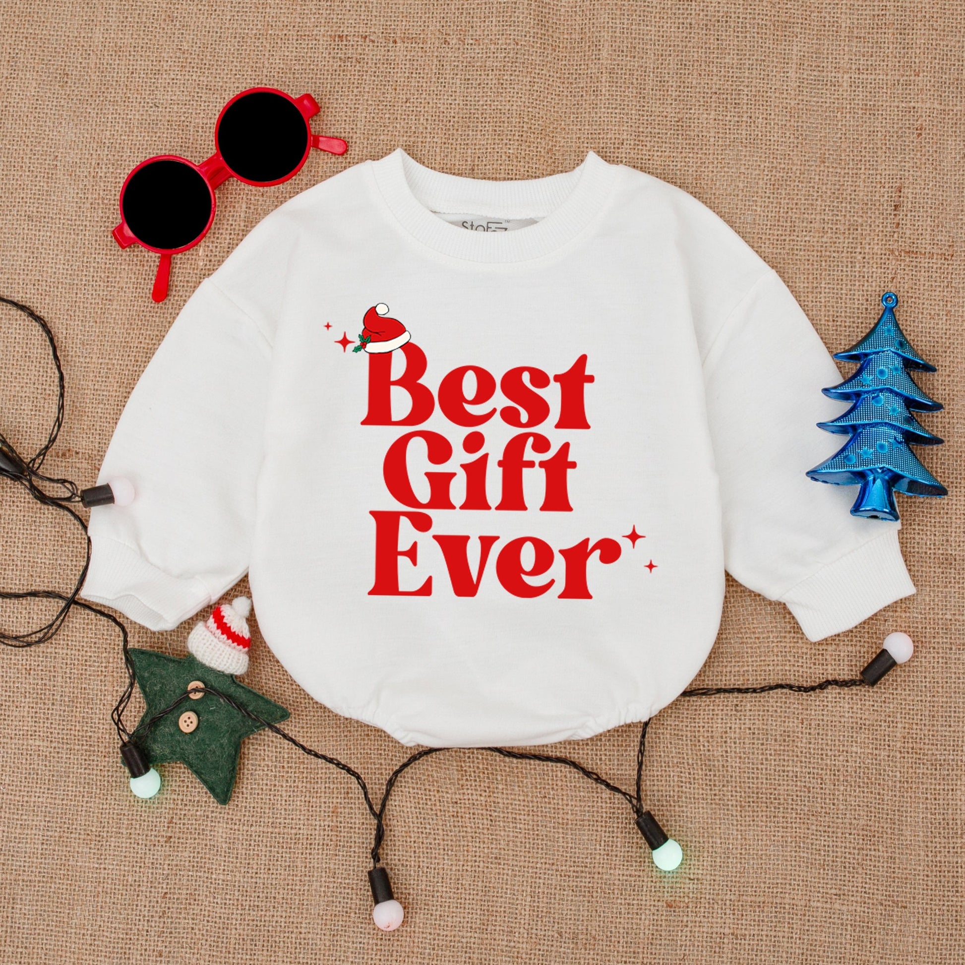 Cozy Christmas Bodysuit: Retro Santa Baby Romper Gift Outfit