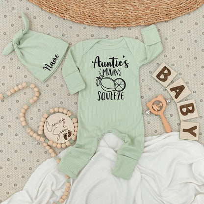Auntie's Main Squeeze Baby Bodysuit & Hat Set, Personalized Name Infant Outfit Cute Lemon Design Going Home Gift, Baby Shower Present 135