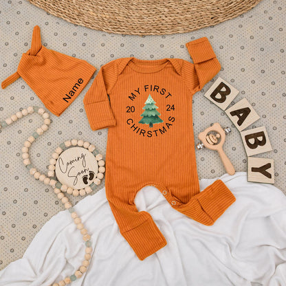 My First Christmas Baby Bodysuit and Hat Set Cute Tree Name Personalized Baby Boy Girl Gift Newborn Coming Soon Outfit 2024 Unisex