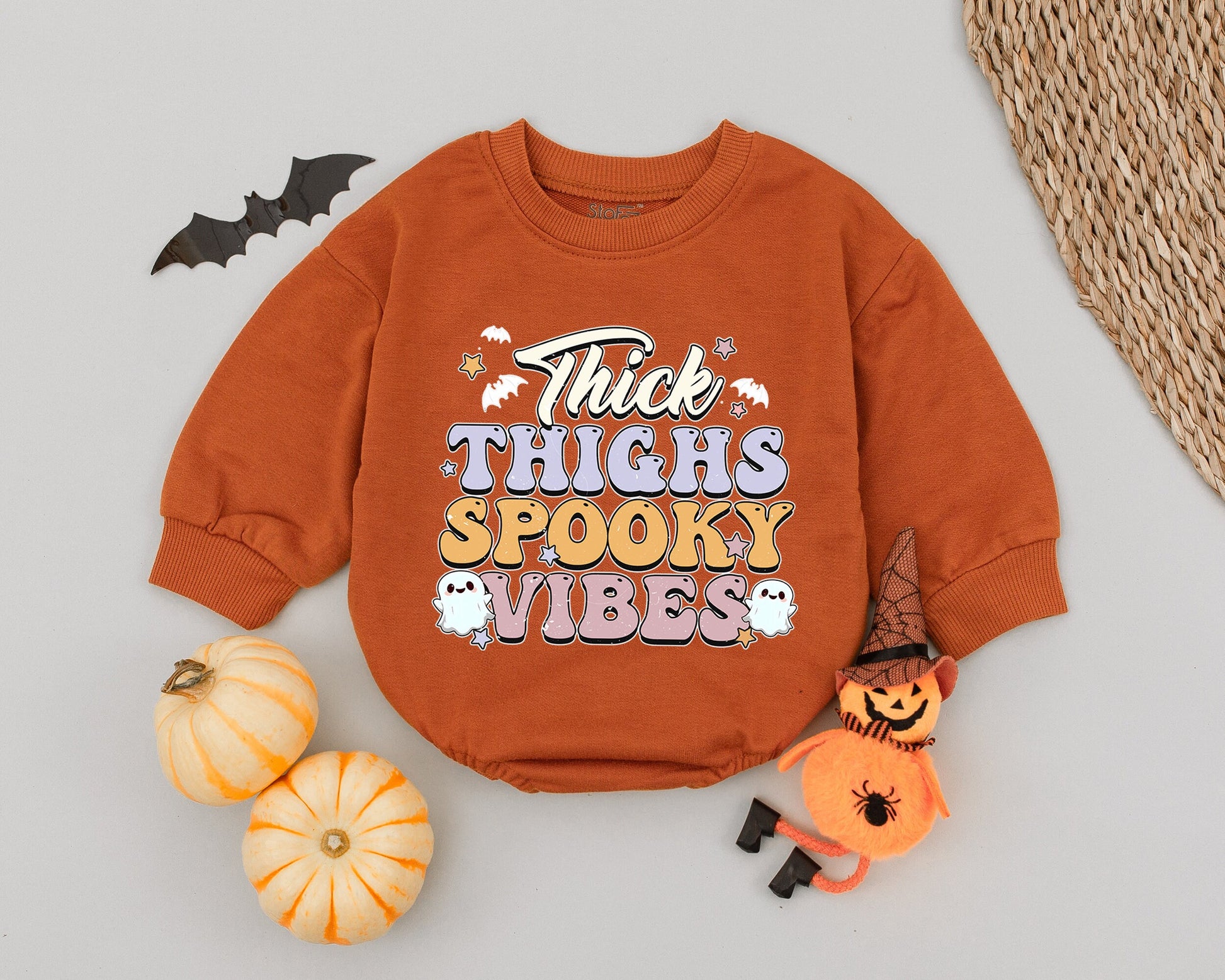 Retro Ghost Baby Romper: Cute Halloween Outfit & Baby Shower Gift