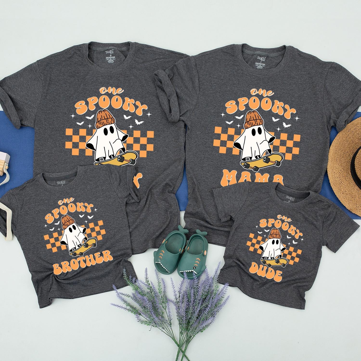 Vintage Ghost Family Shirts: Matching Retro Halloween Outfit