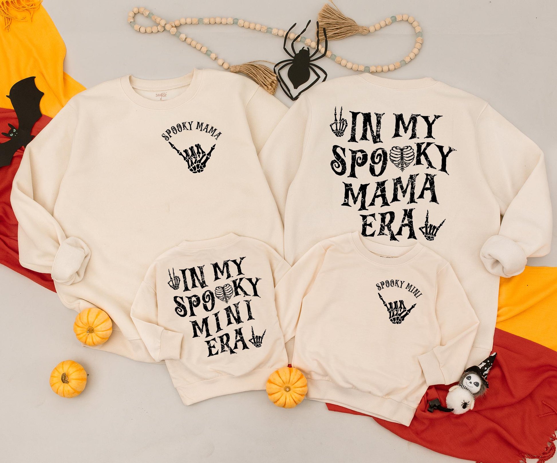 Spooky Mama & Mini Era Matching Sweatshirts Retro Skeleton Hand Halloween Family Outfits Cozy Spooky Season Gift